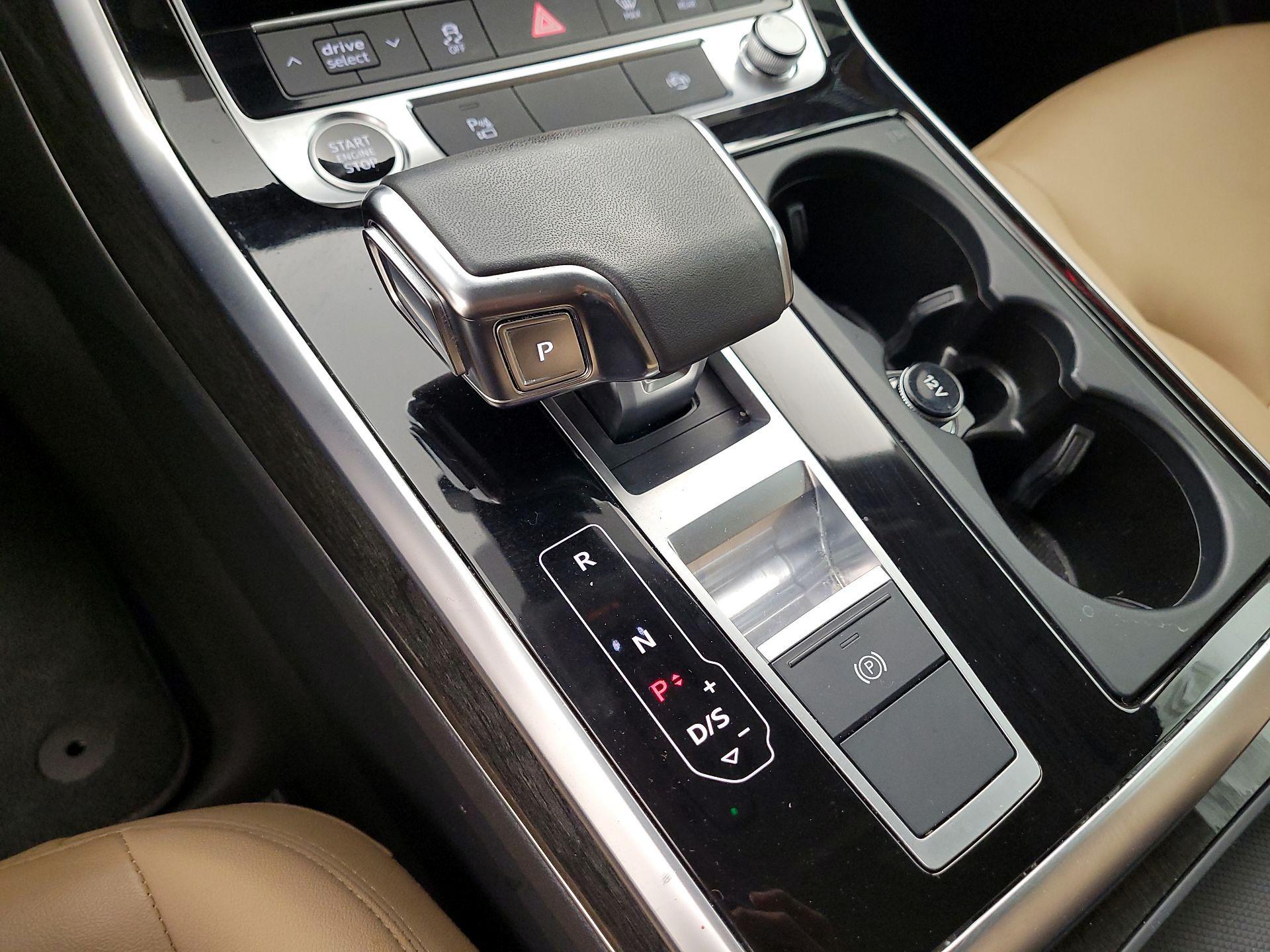 Thumbnail: 2023 Audi Q7 - 17