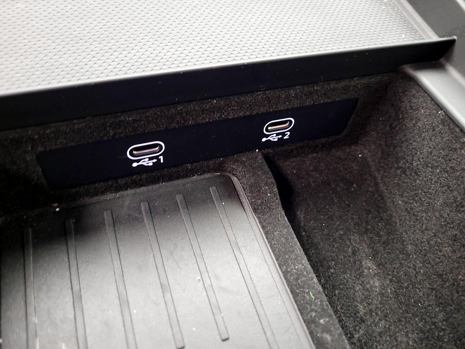 Thumbnail: 2023 Audi Q7 - 18