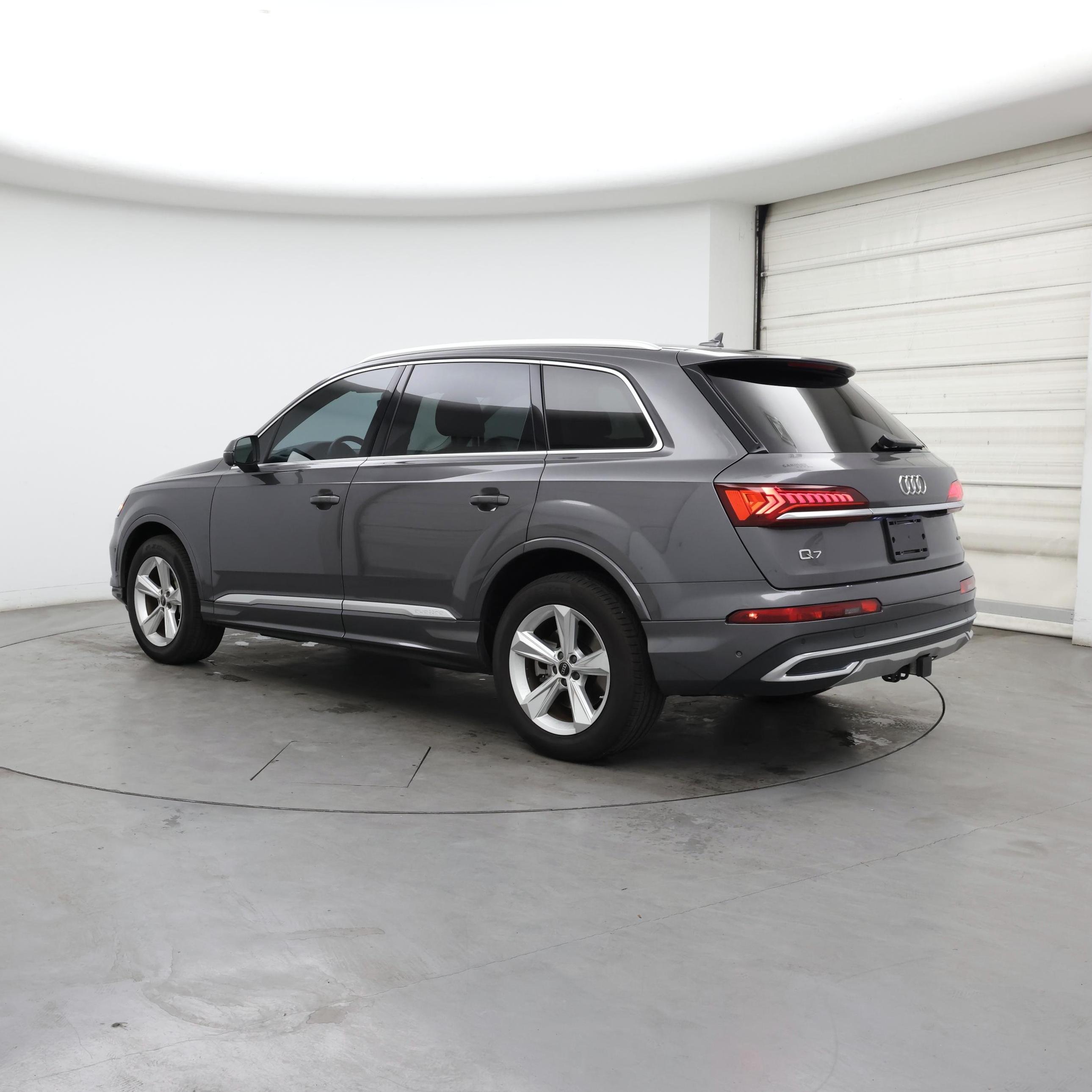 Thumbnail: 2023 Audi Q7 - 2