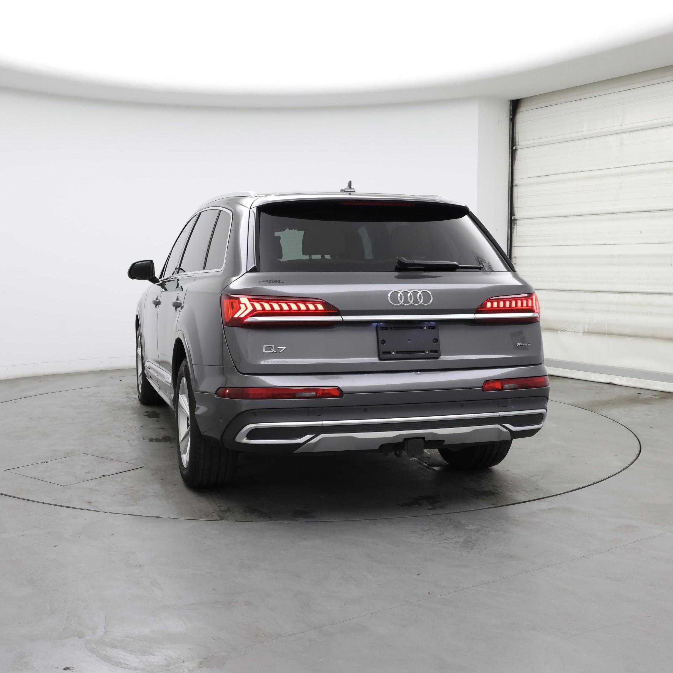 Thumbnail: 2023 Audi Q7 - 6
