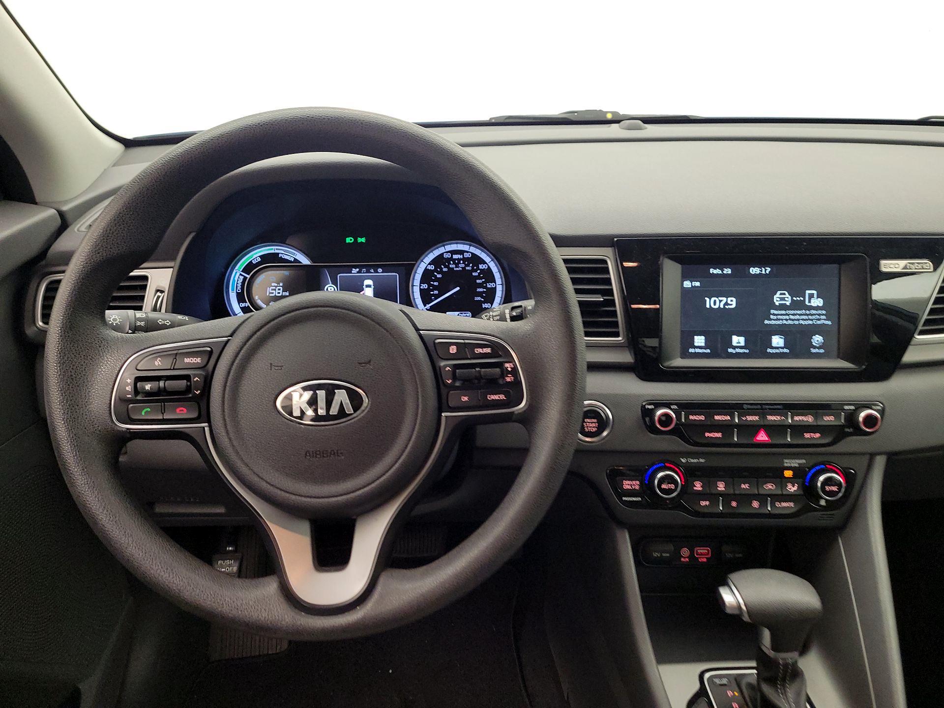 Thumbnail: 2018 Kia Niro - 10