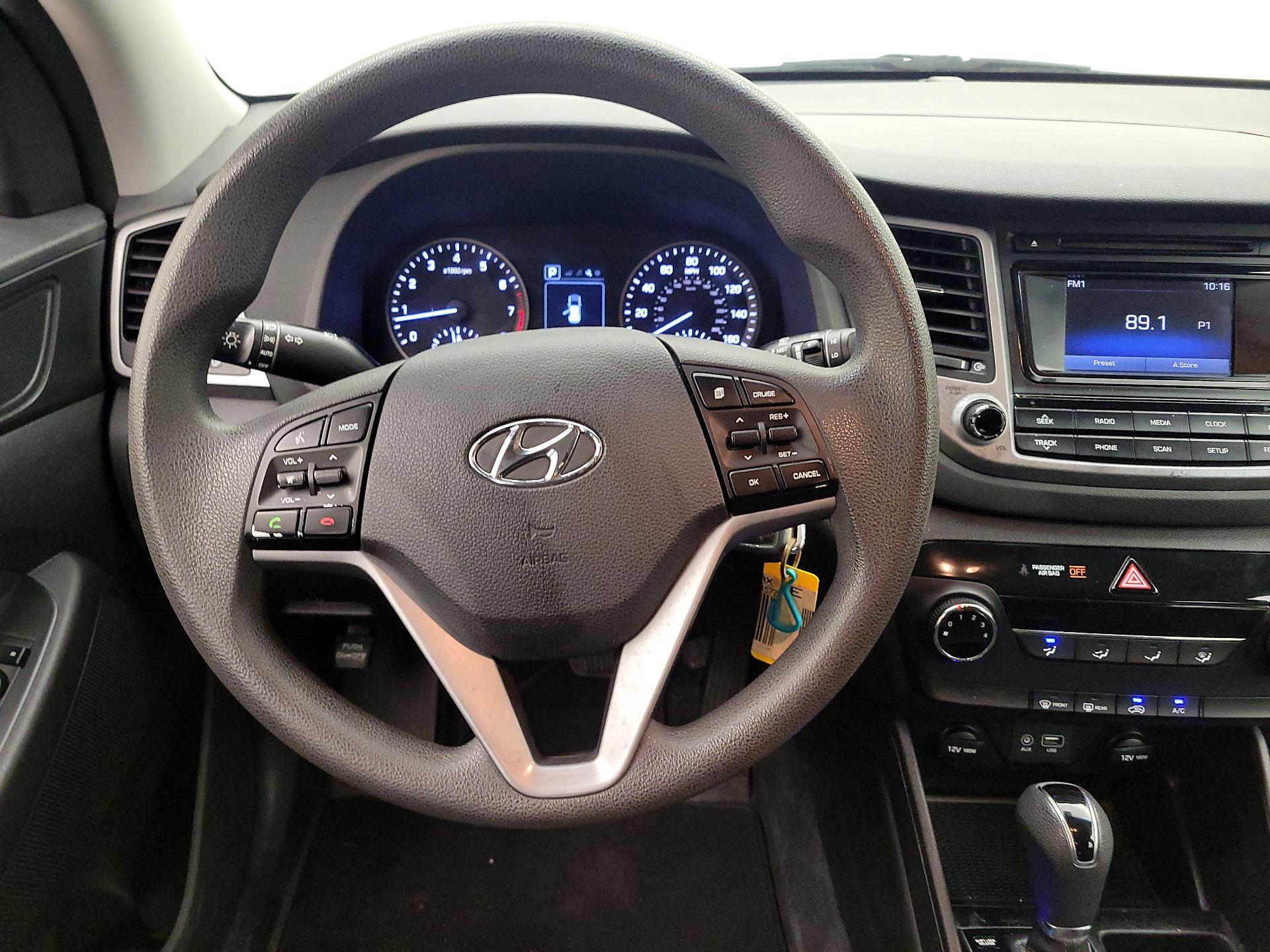 Thumbnail: 2017 Hyundai Tucson - 10