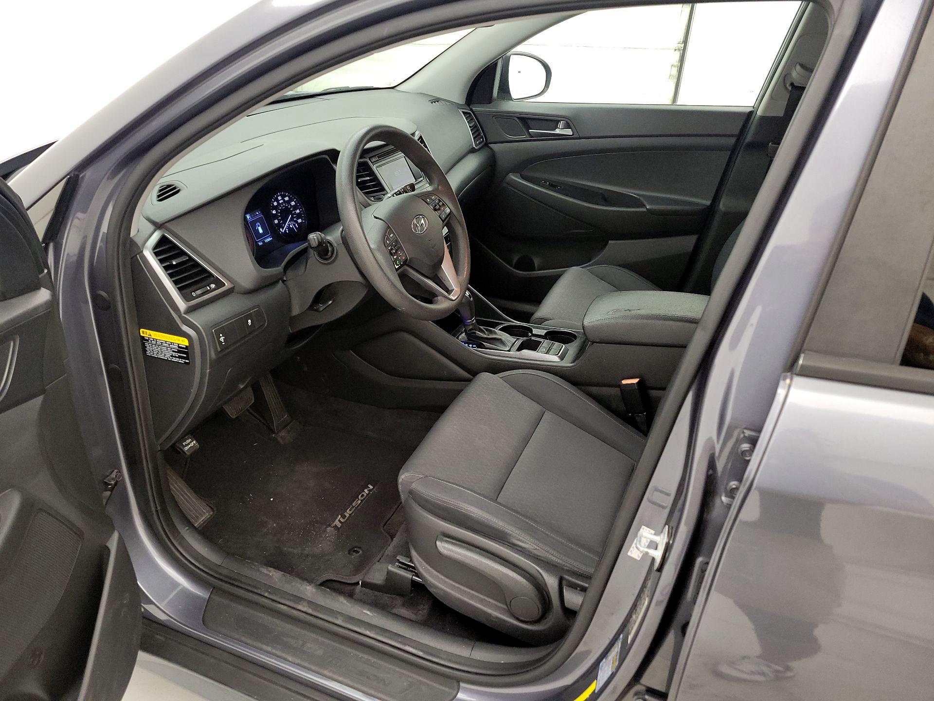 Thumbnail: 2017 Hyundai Tucson - 11