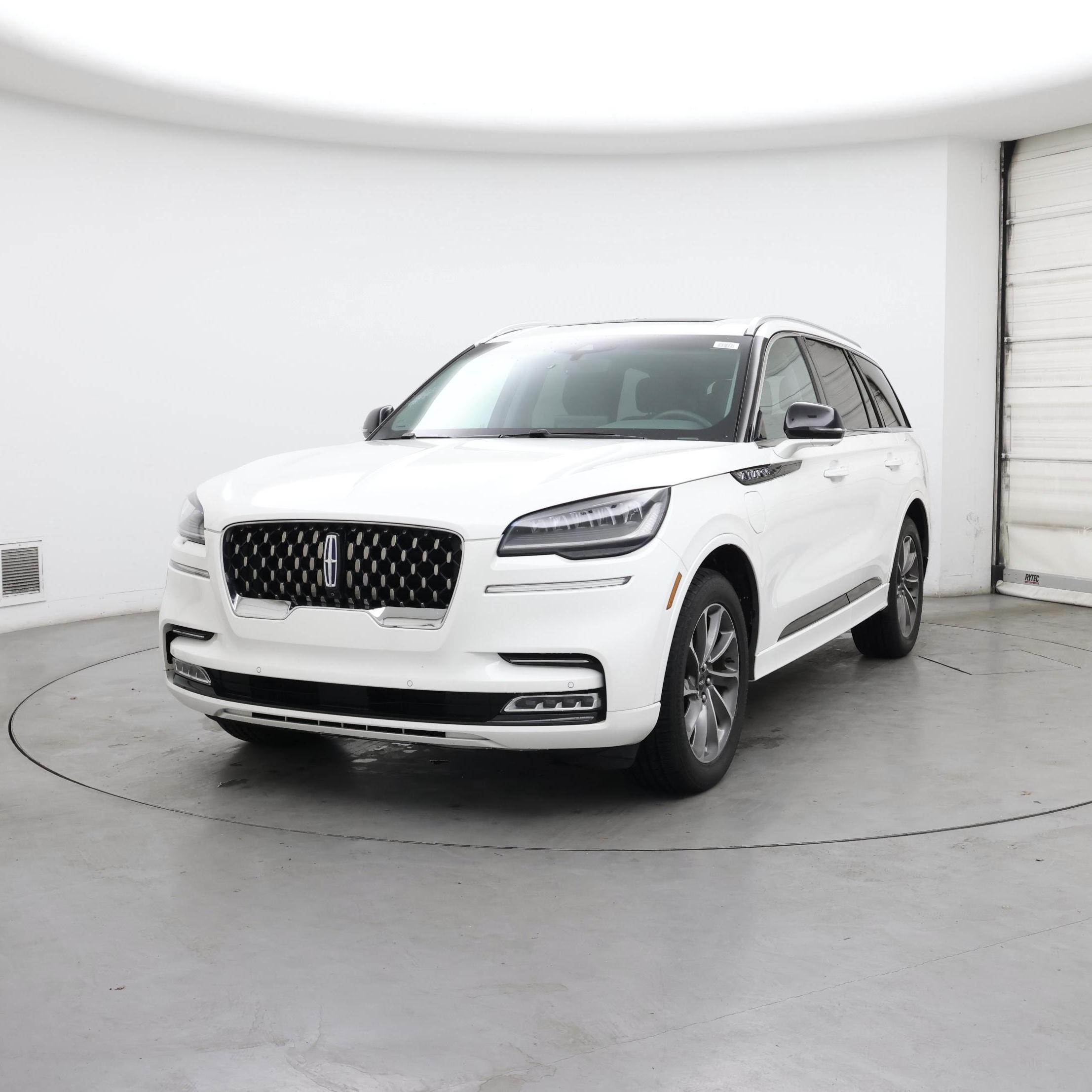 Thumbnail: 2020 Lincoln Aviator - 4