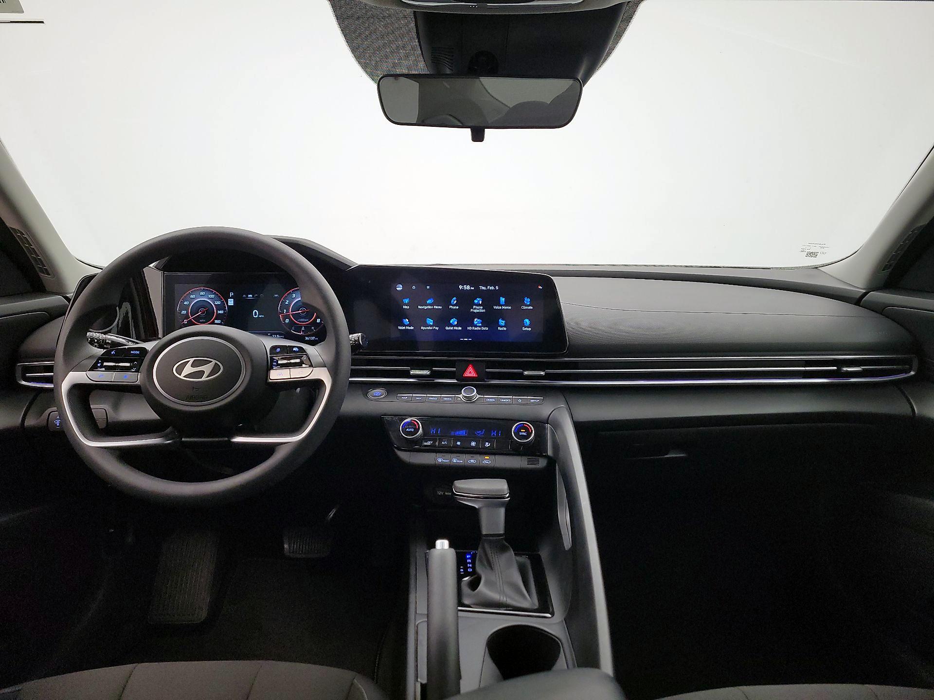 Thumbnail: 2024 Hyundai Elantra - 9