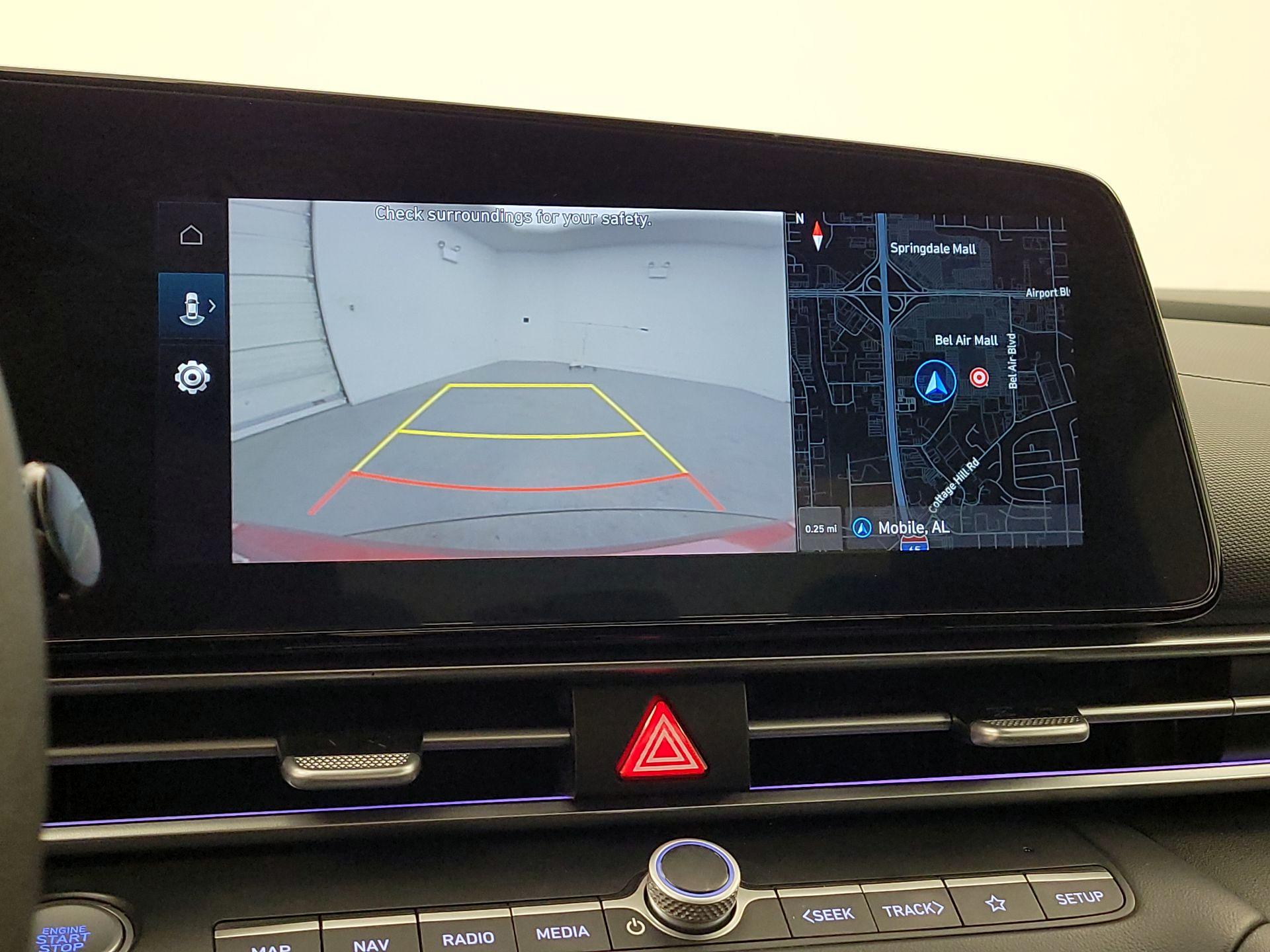 Thumbnail: 2024 Hyundai Elantra - 14