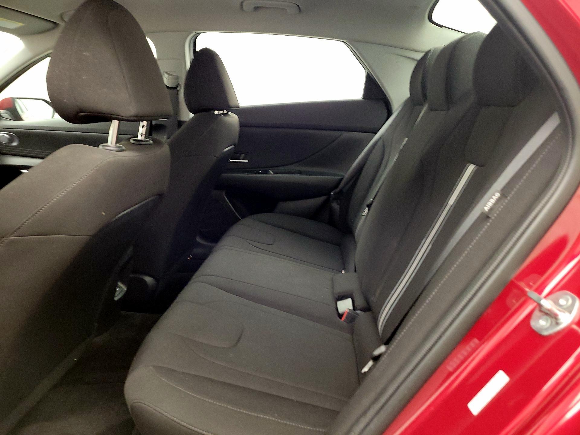 Thumbnail: 2024 Hyundai Elantra - 19