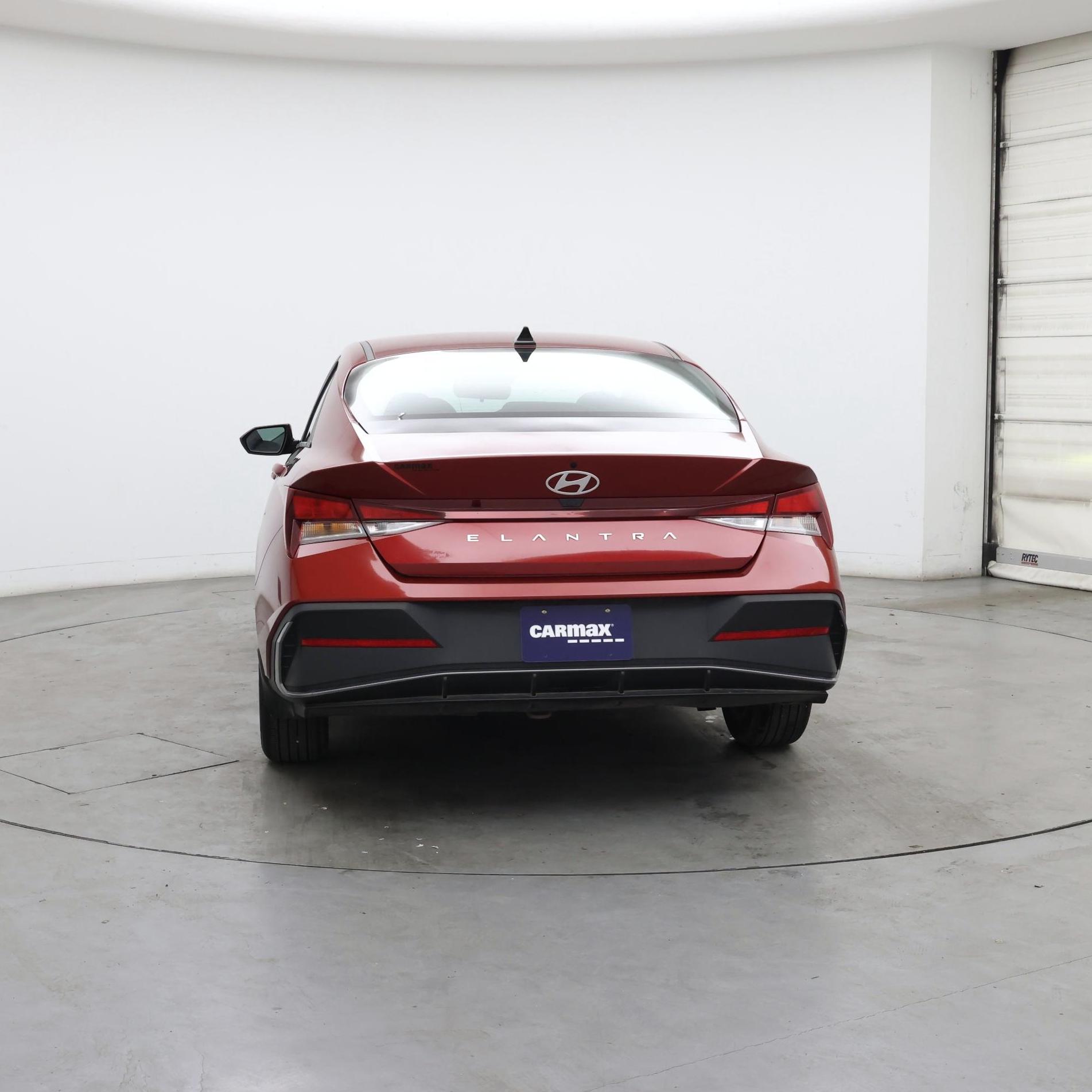 Thumbnail: 2024 Hyundai Elantra - 6