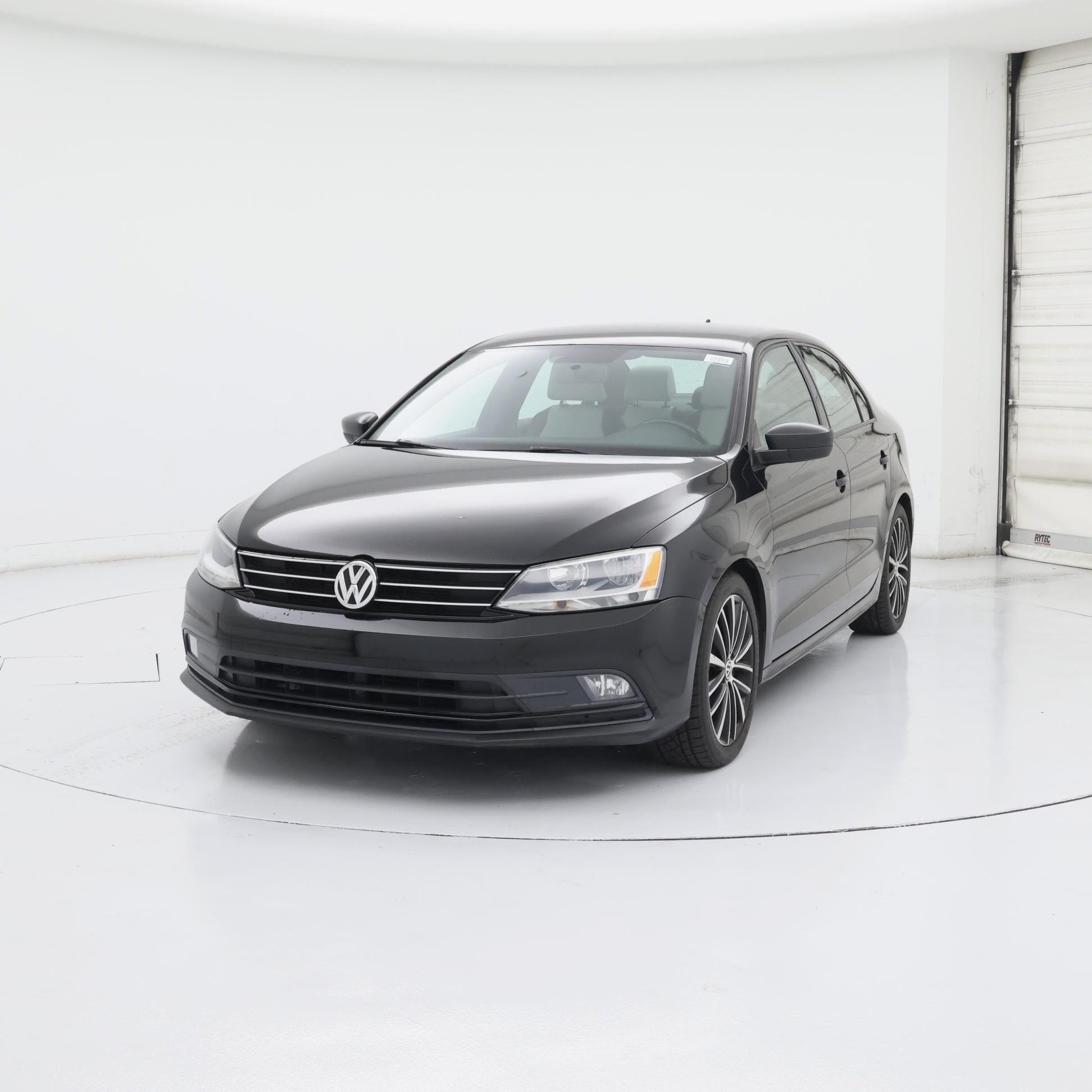 Thumbnail: 2016 Volkswagen Jetta - 4