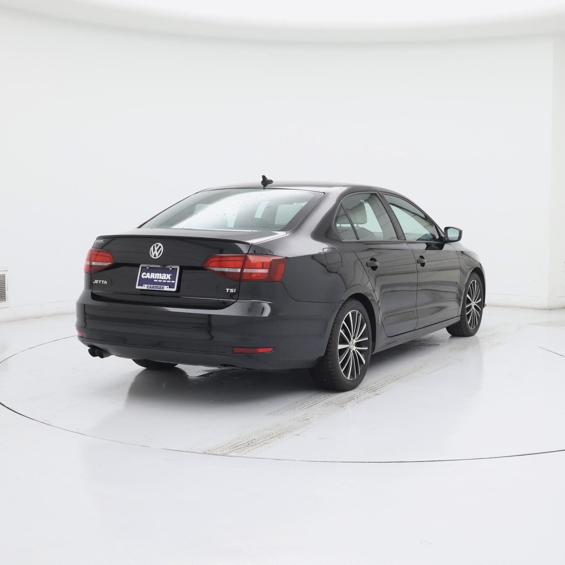 Thumbnail: 2016 Volkswagen Jetta - 8