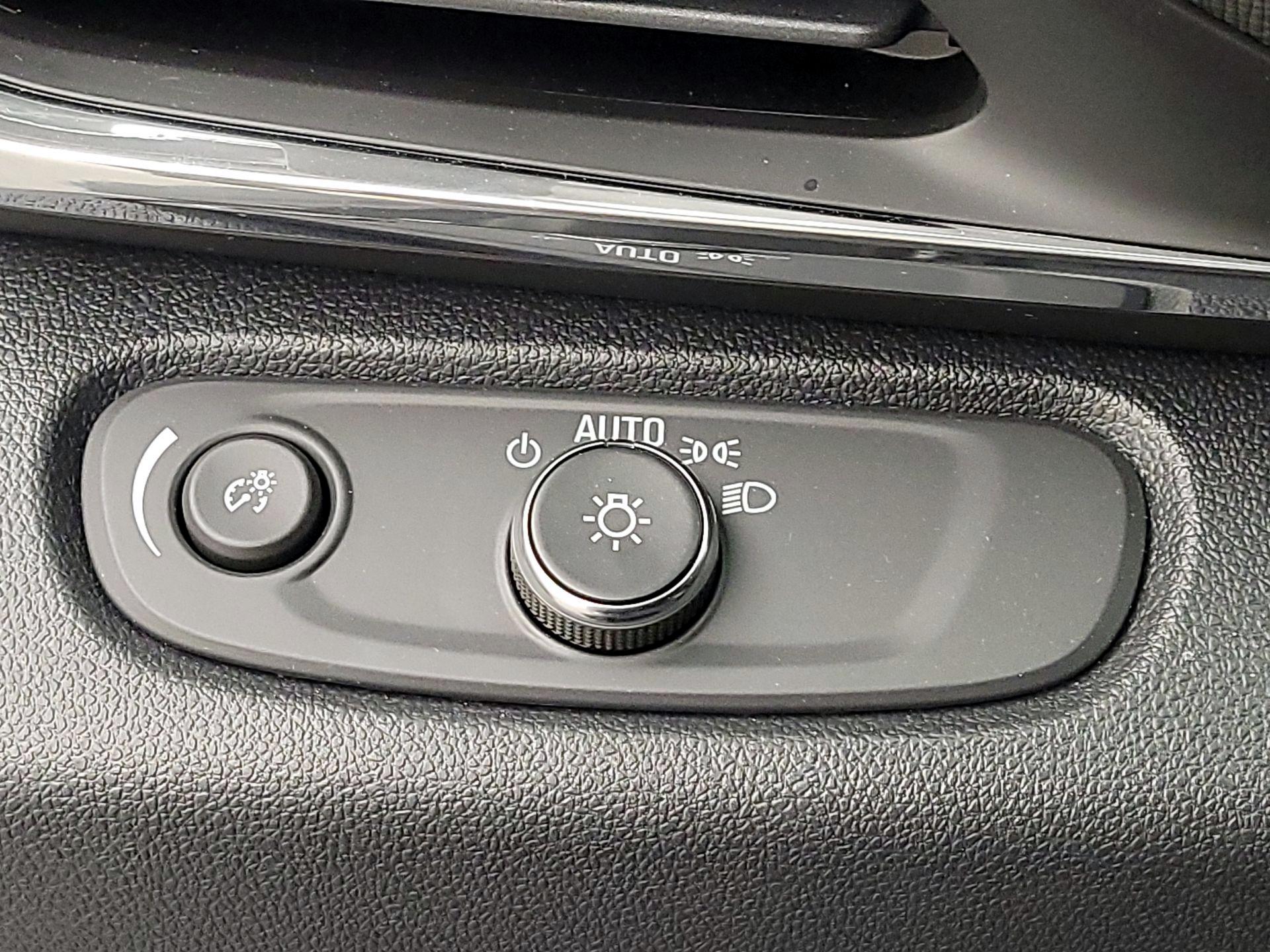 Thumbnail: 2025 Buick Envista - 13