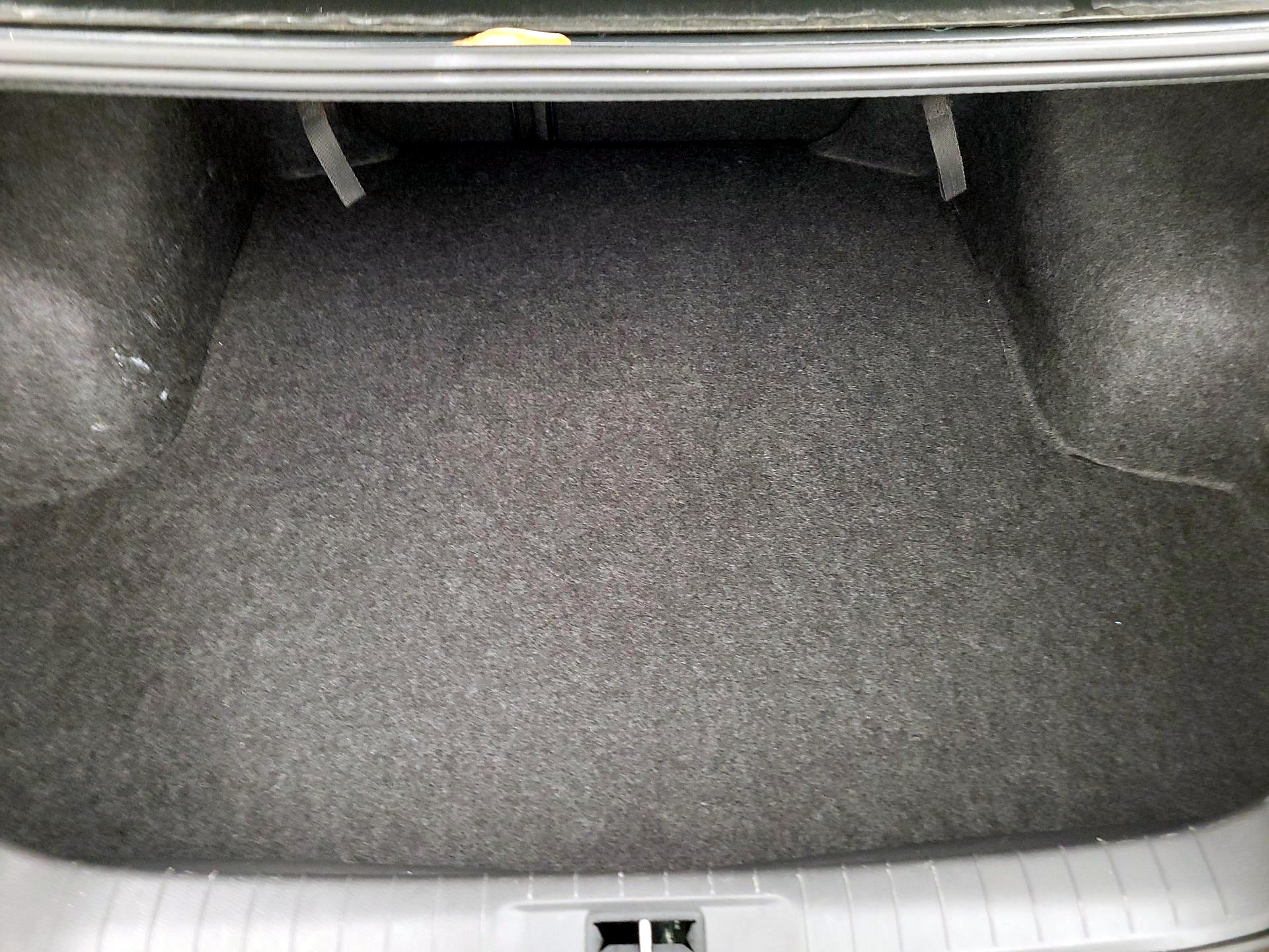 Thumbnail: 2015 Nissan Altima - 20