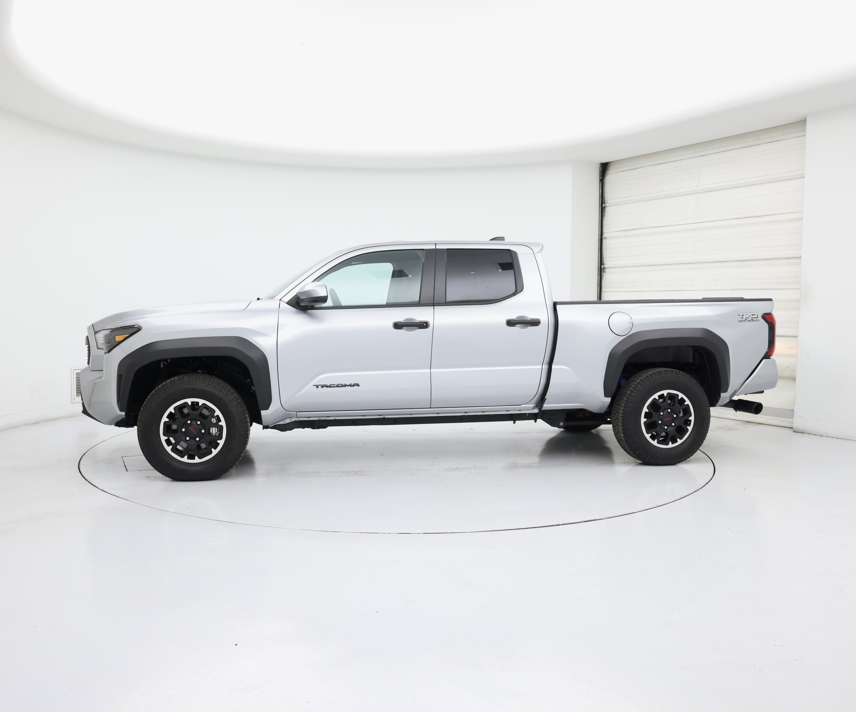 Thumbnail: 2025 Toyota Tacoma - 3