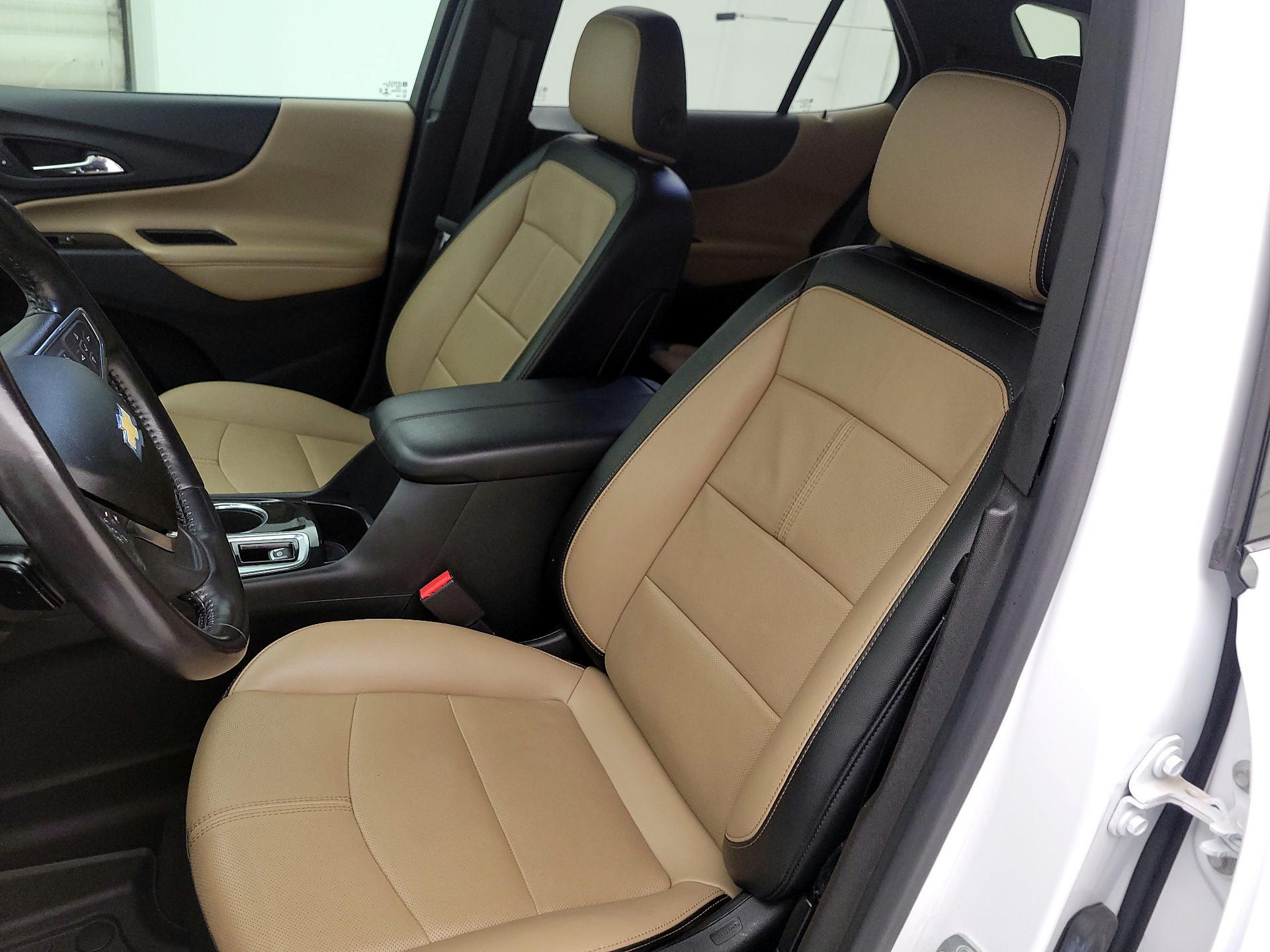 Thumbnail: 2022 Chevrolet Equinox - 11