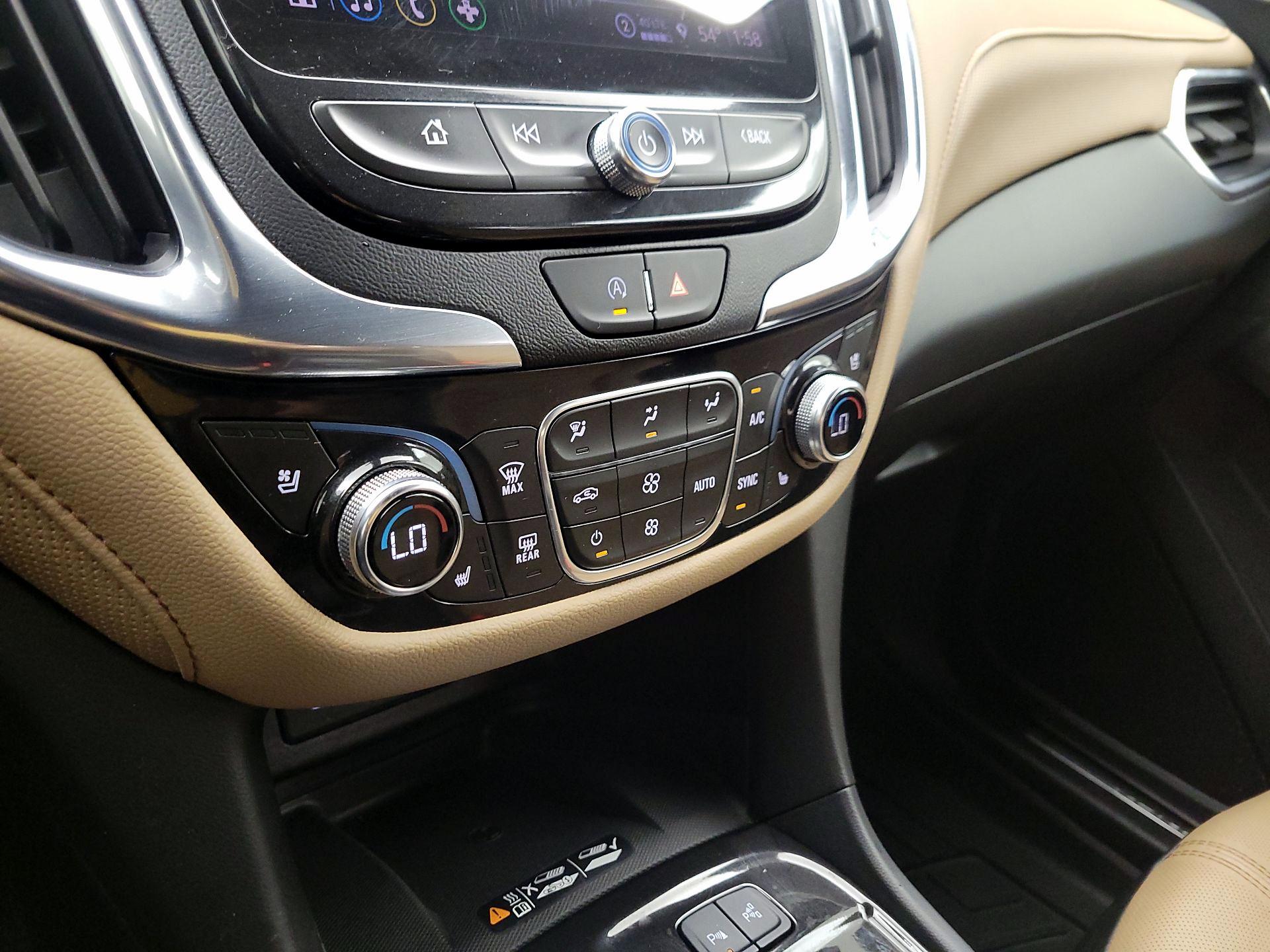 Thumbnail: 2022 Chevrolet Equinox - 16