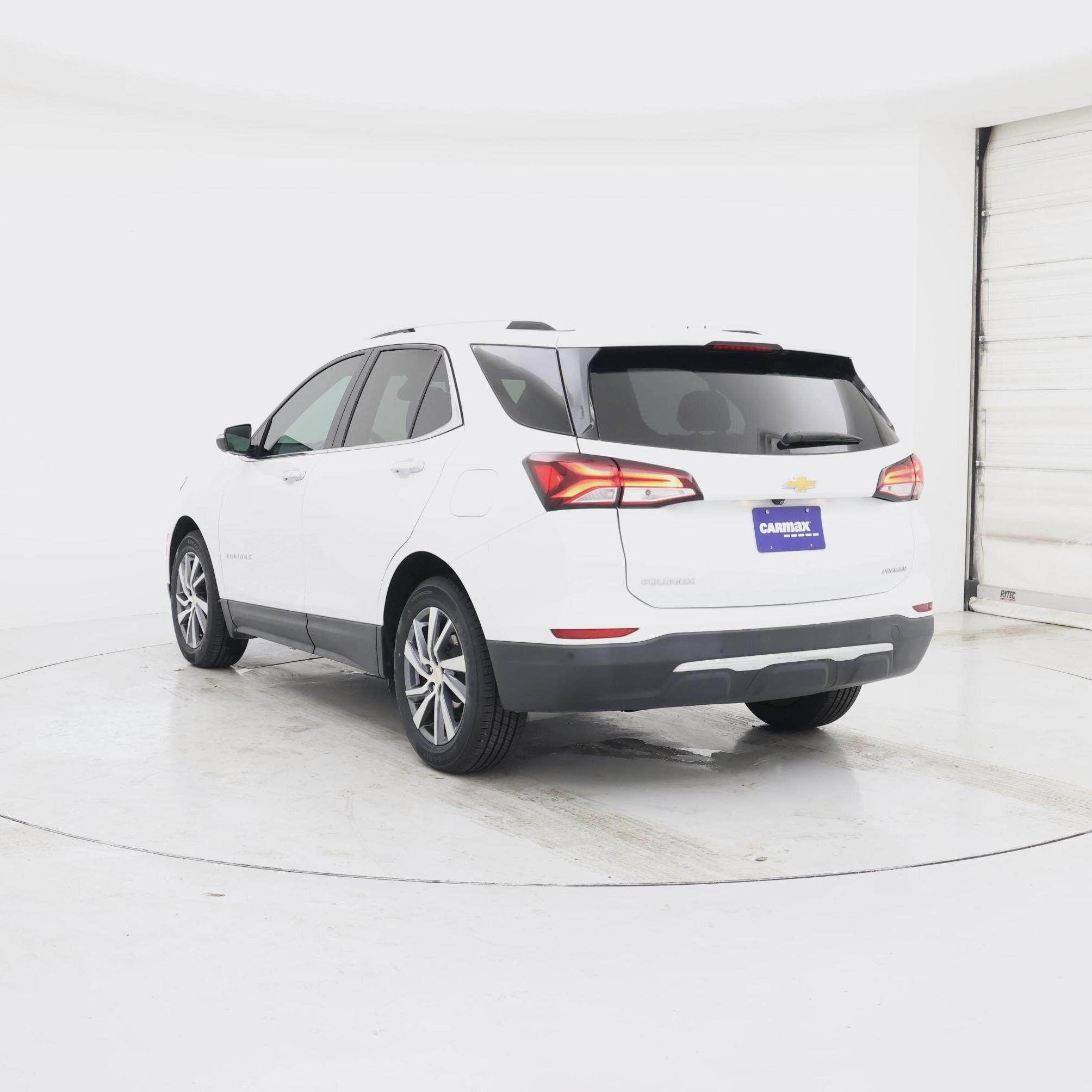 Thumbnail: 2022 Chevrolet Equinox - 2