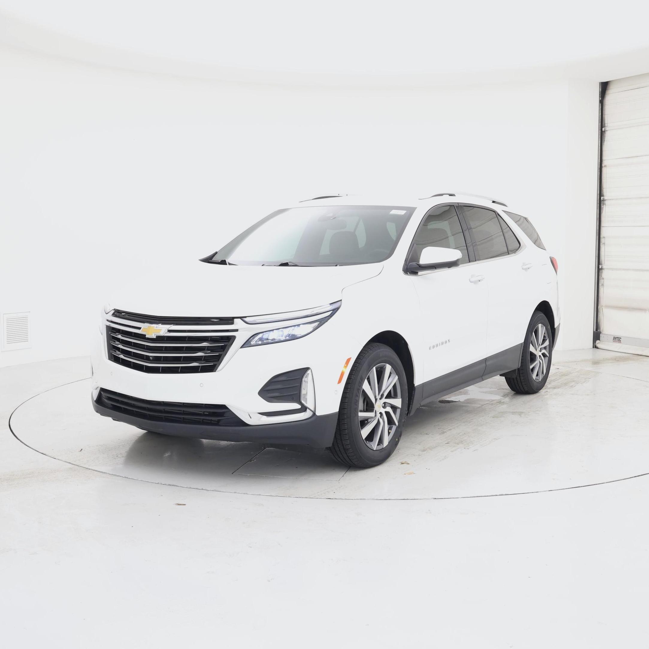 Thumbnail: 2022 Chevrolet Equinox - 4