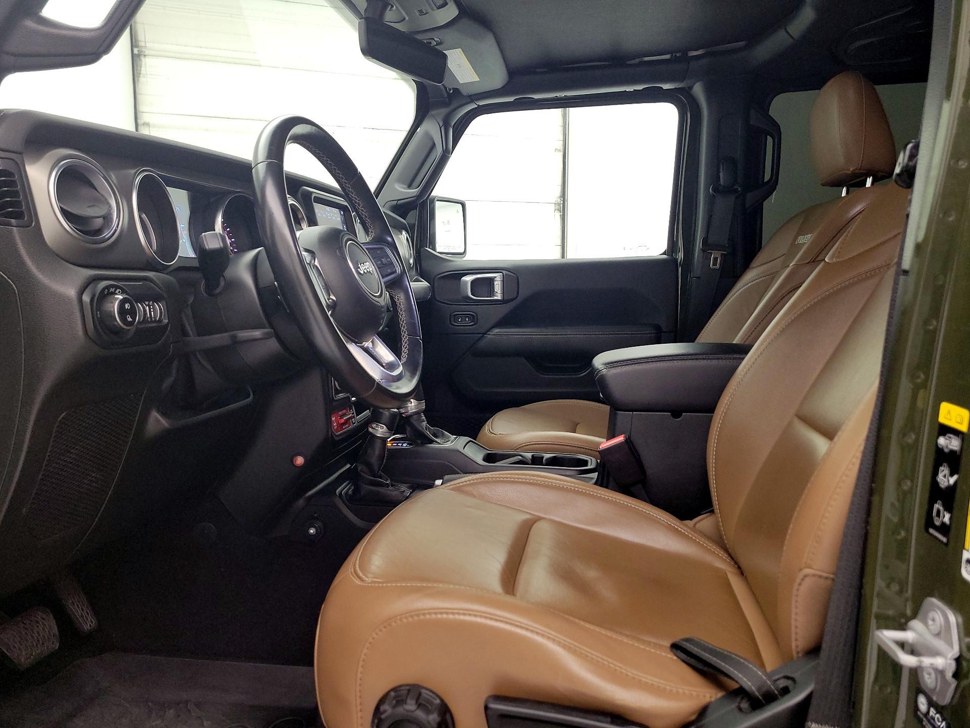 Thumbnail: 2021 Jeep Gladiator - 11