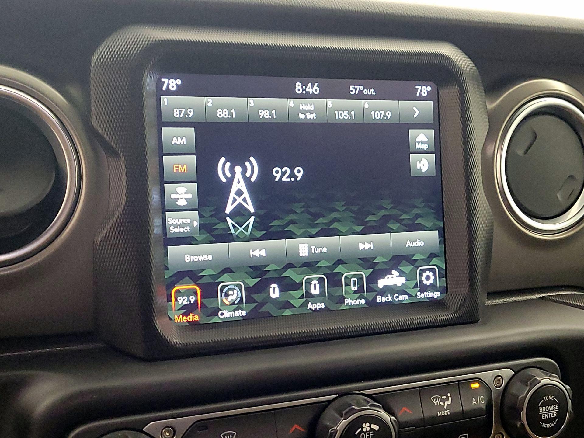 Thumbnail: 2021 Jeep Gladiator - 15