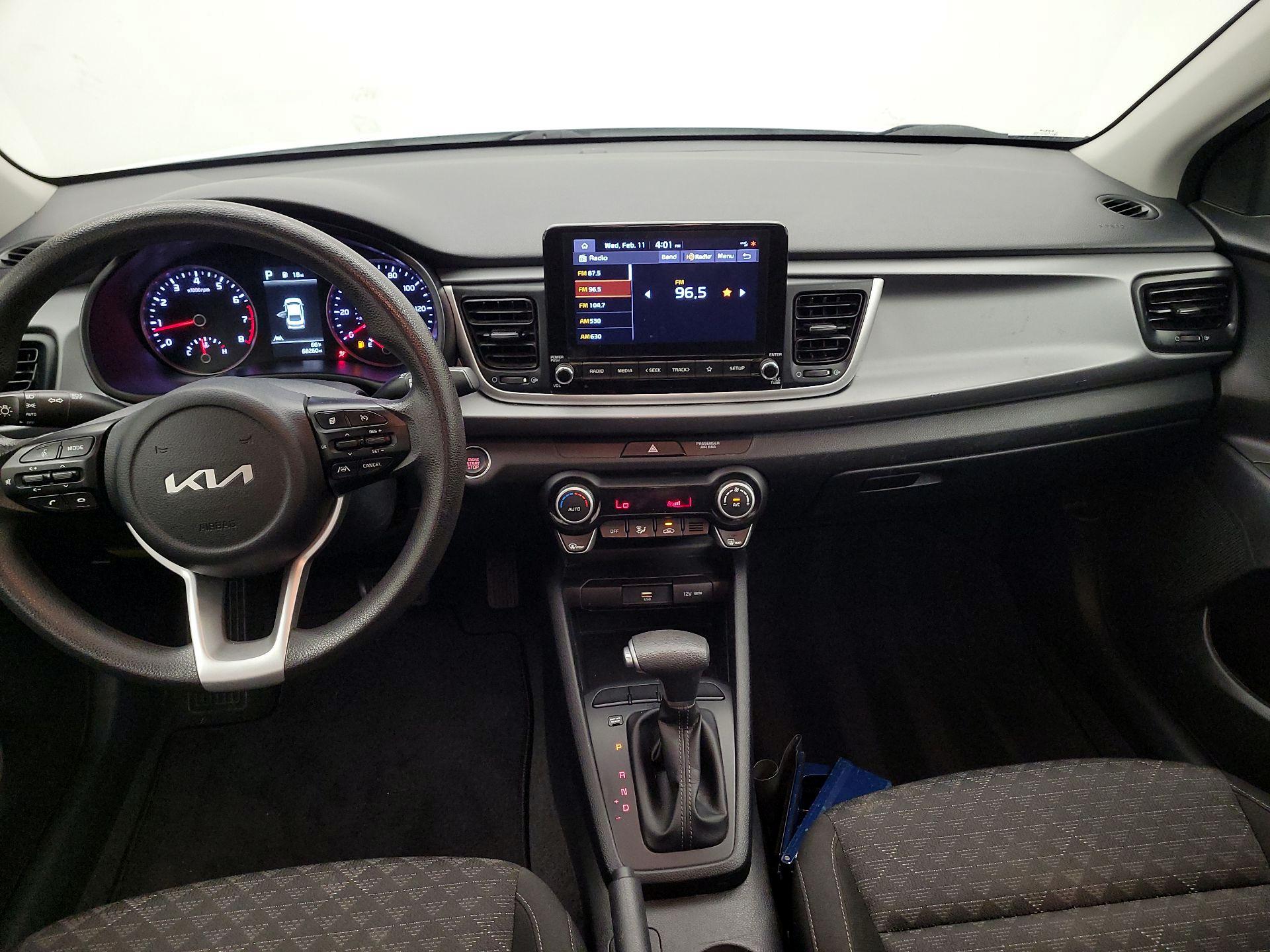 Thumbnail: 2022 Kia Rio - 9