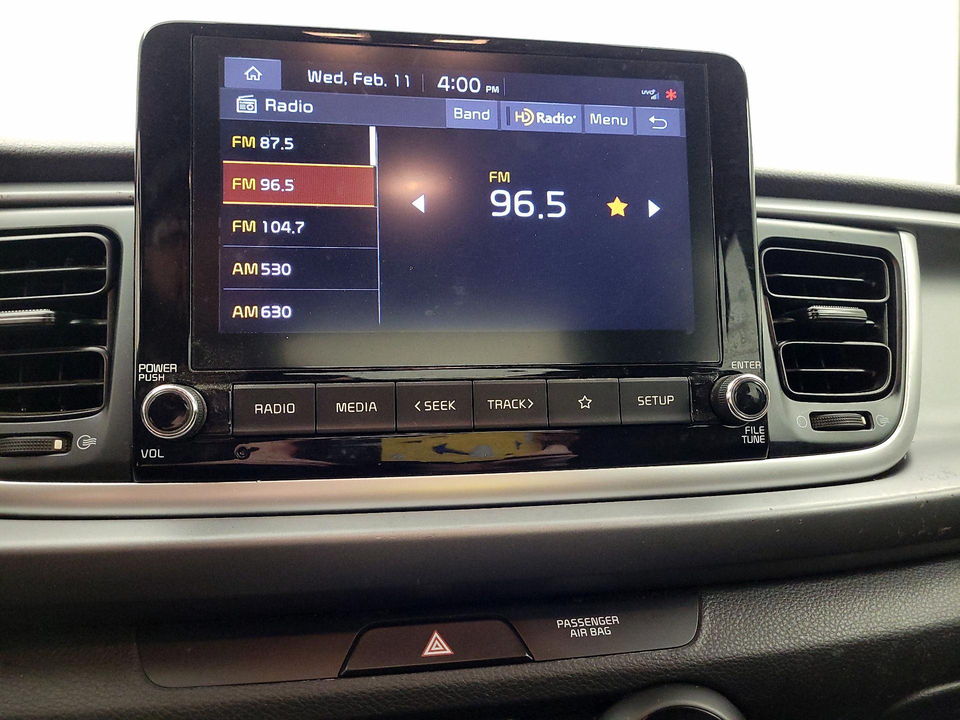 Thumbnail: 2022 Kia Rio - 15