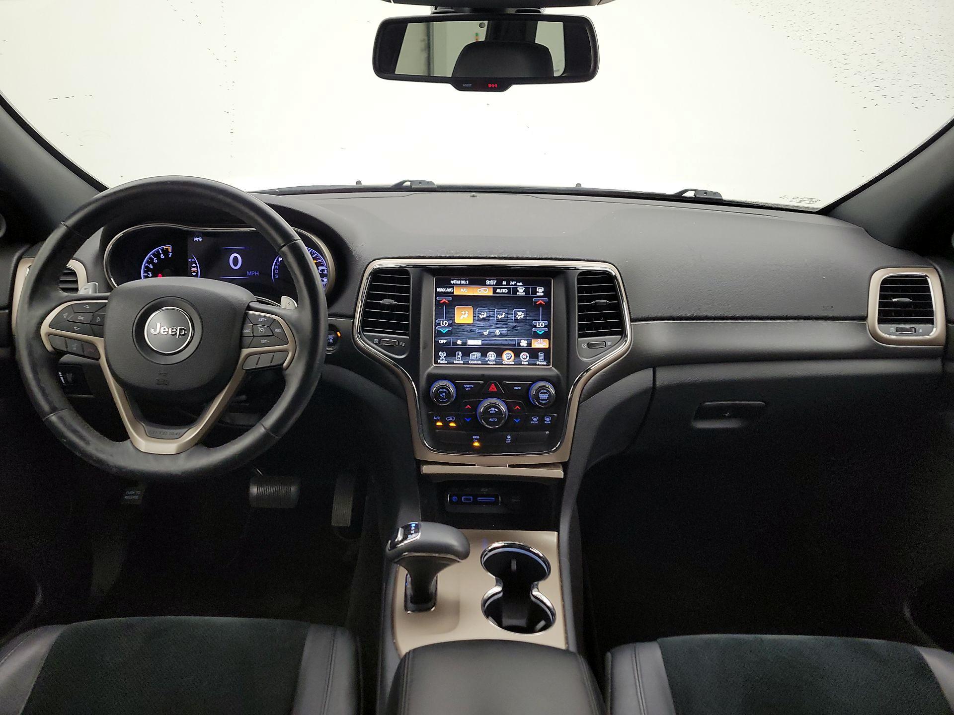 Thumbnail: 2015 Jeep Grand Cherokee - 9