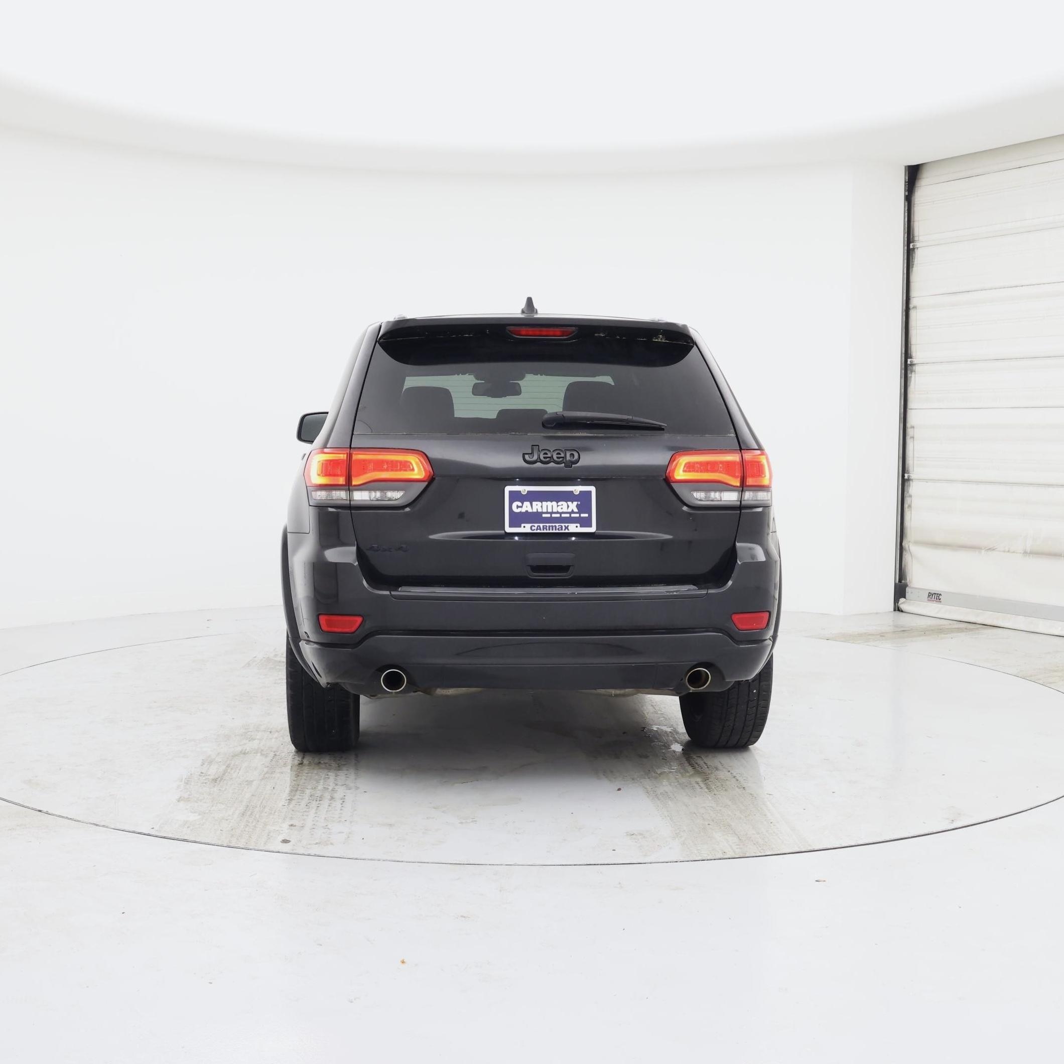 Thumbnail: 2015 Jeep Grand Cherokee - 6