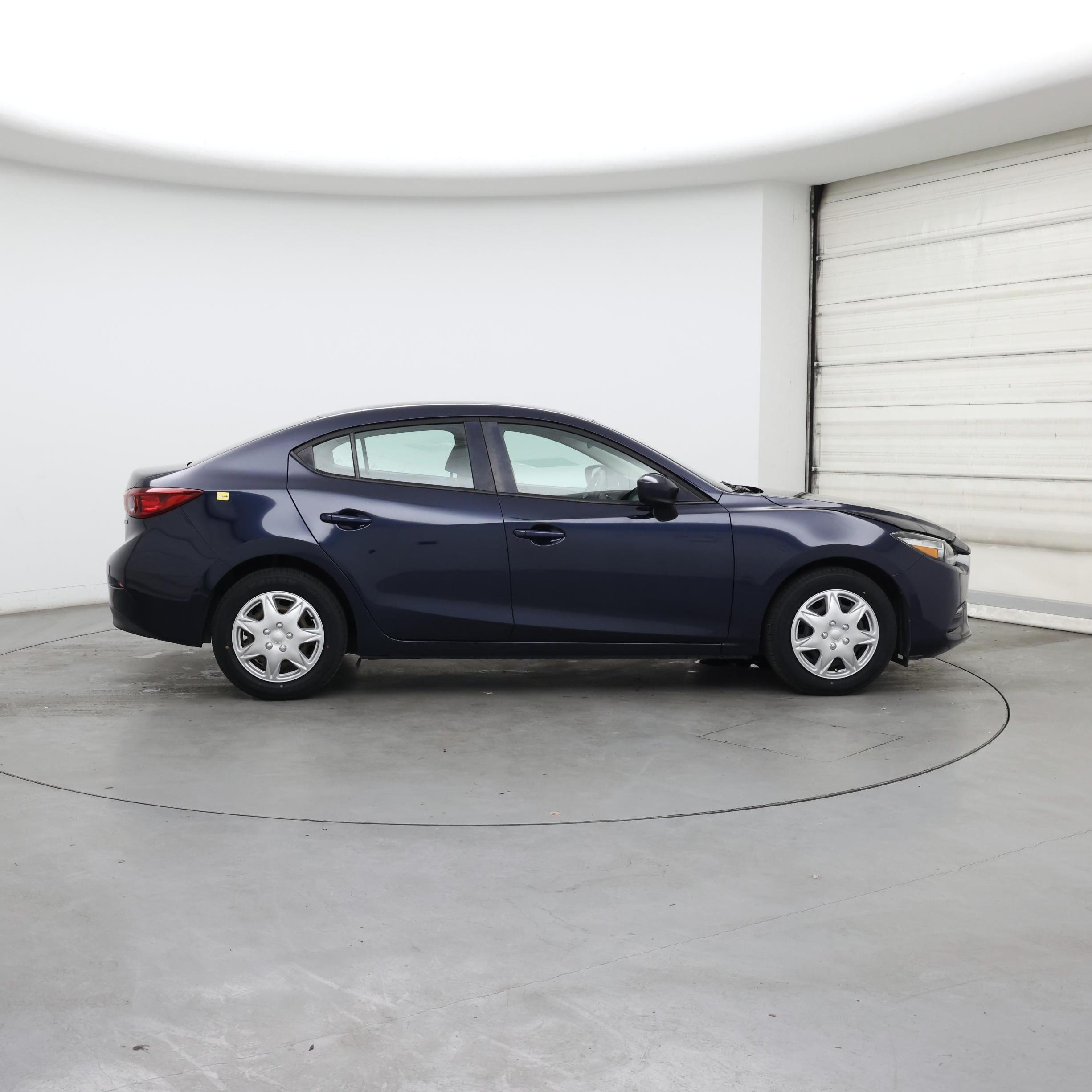 Thumbnail: 2018 Mazda Mazda3 - 7