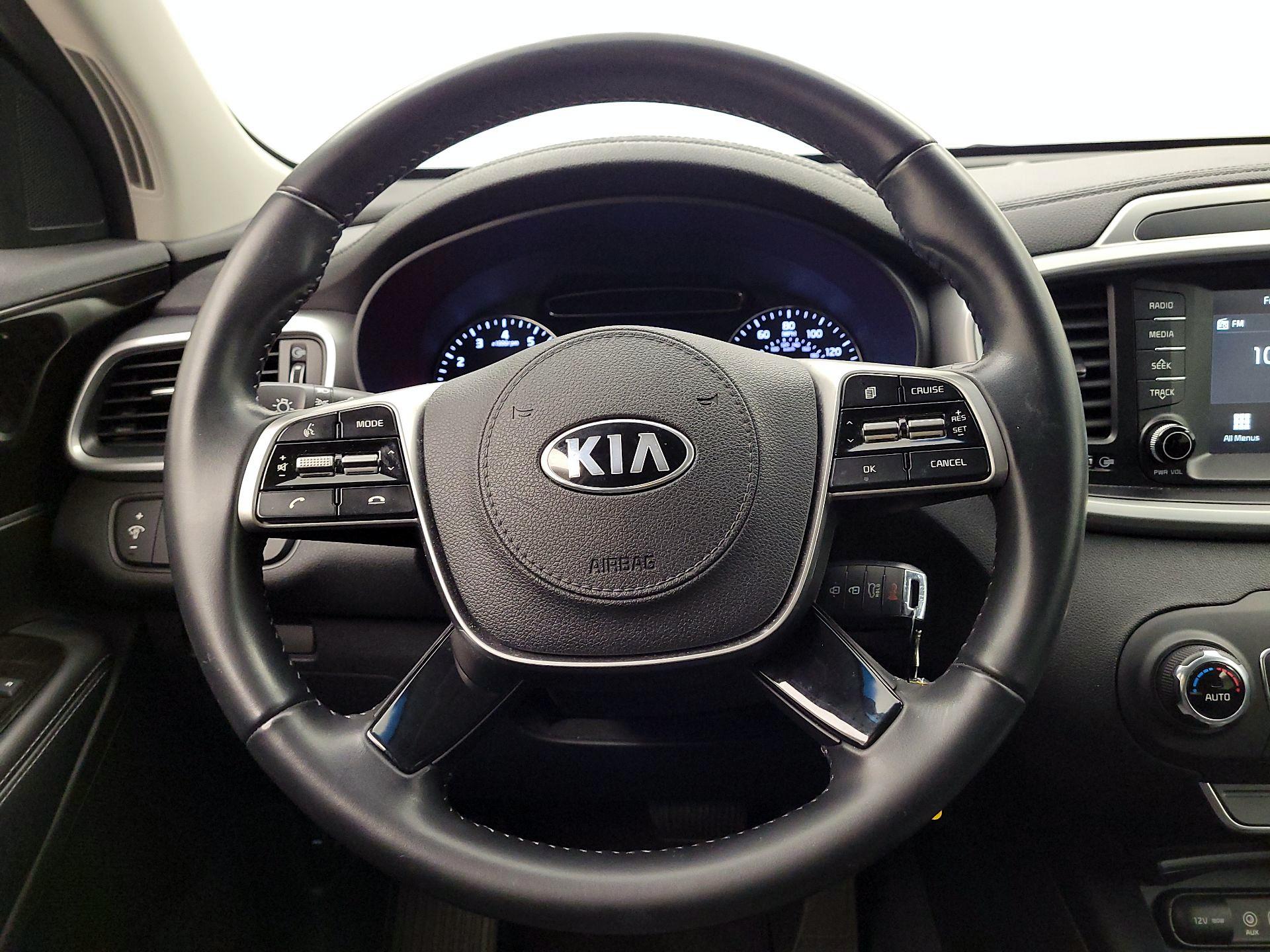 Thumbnail: 2019 Kia Sorento - 10