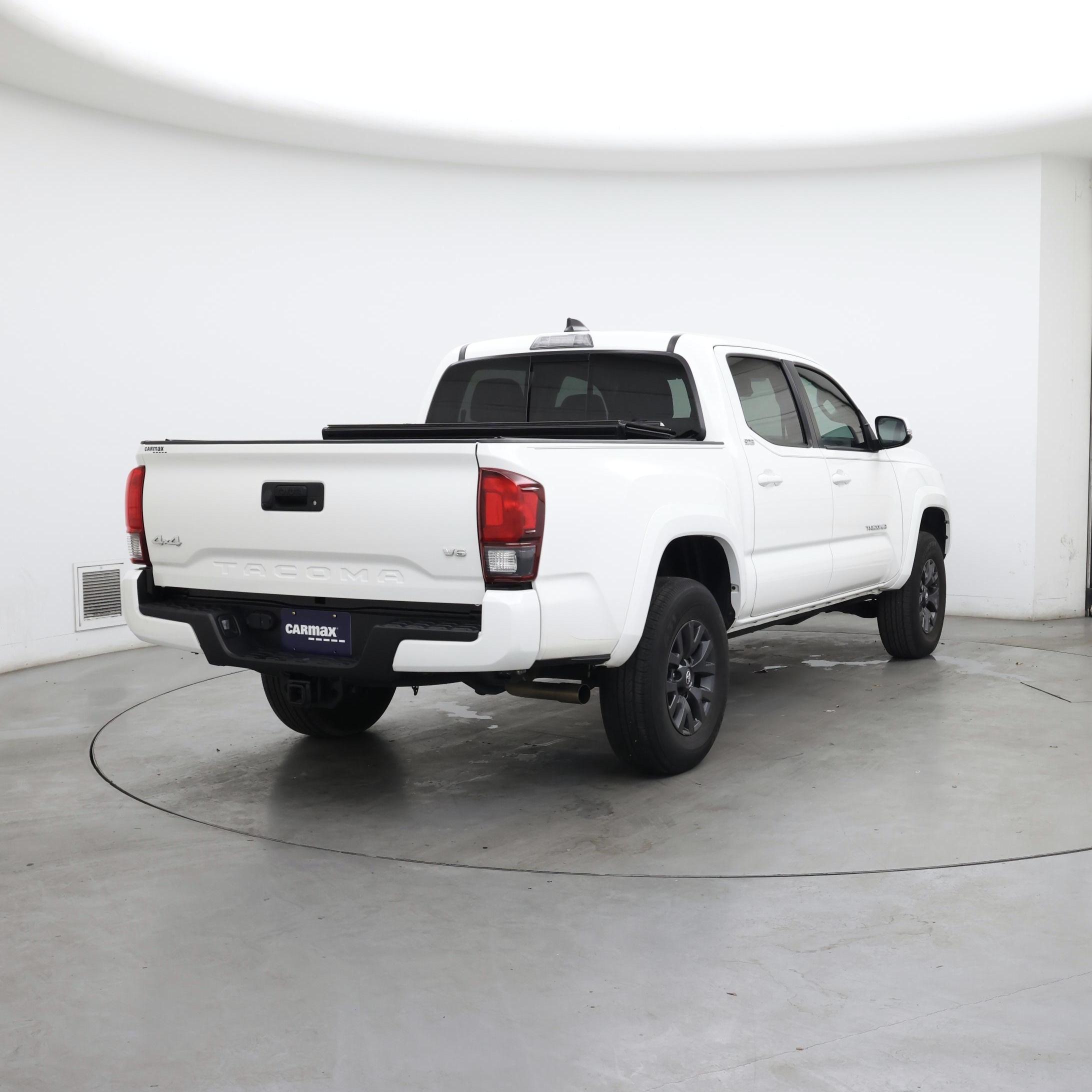 Thumbnail: 2023 Toyota Tacoma - 8