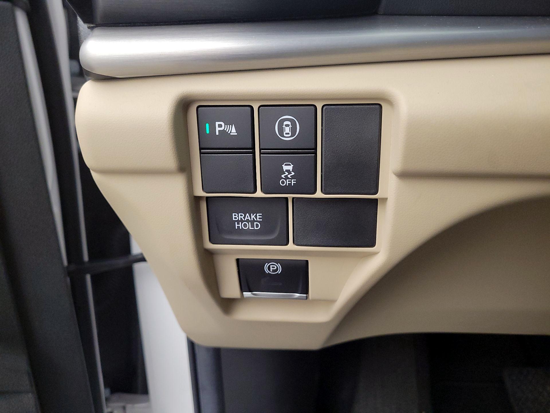 Thumbnail: 2024 Acura RDX - 13