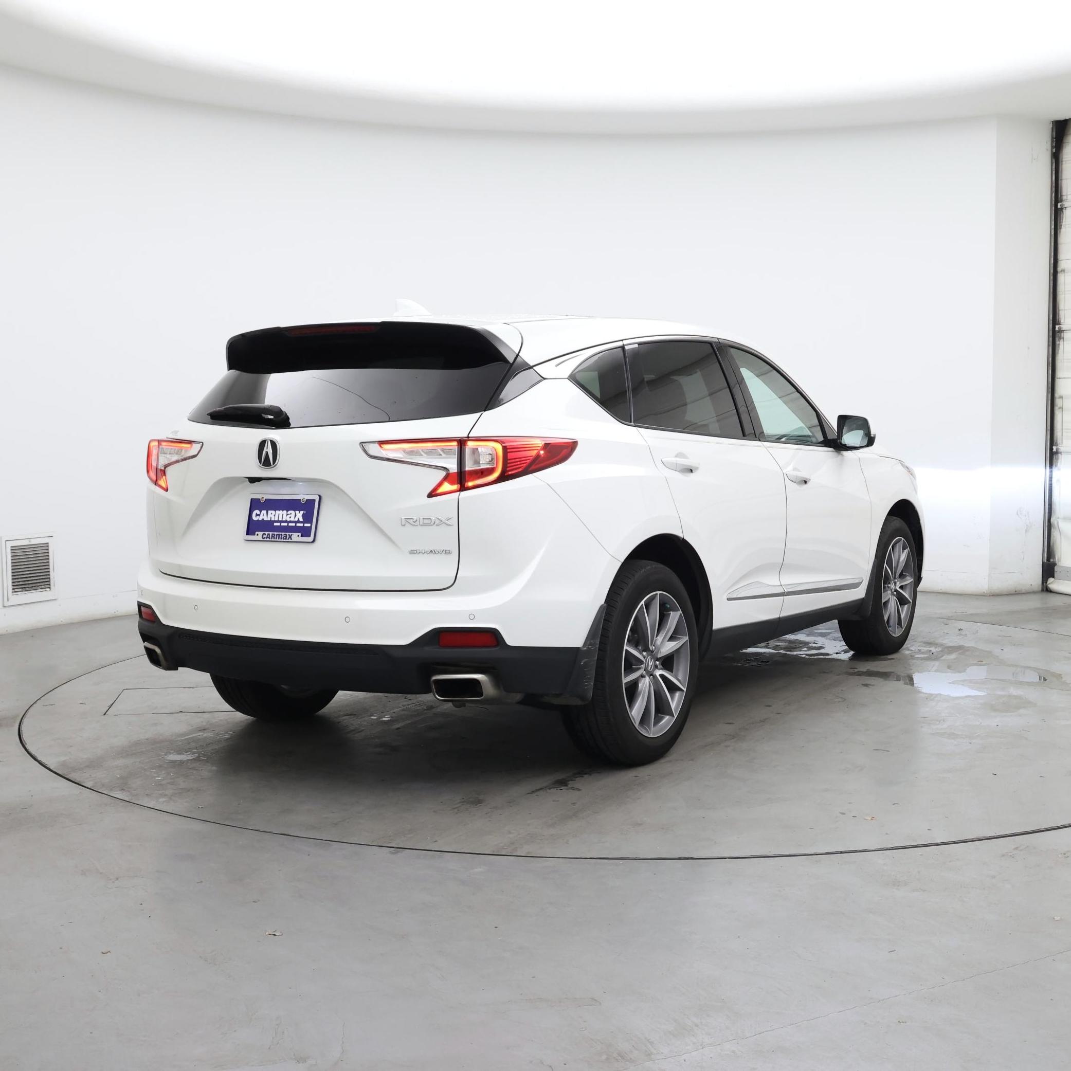 Thumbnail: 2024 Acura RDX - 8