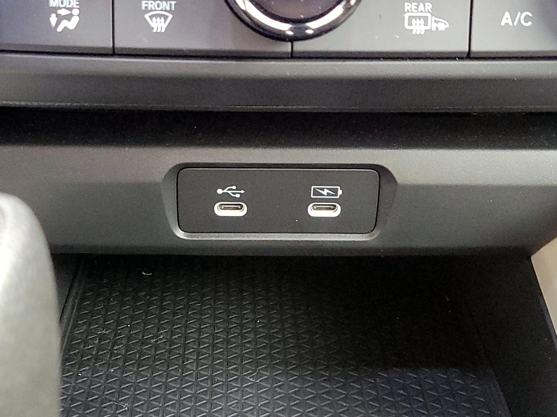 Thumbnail: 2025 Honda Accord - 17