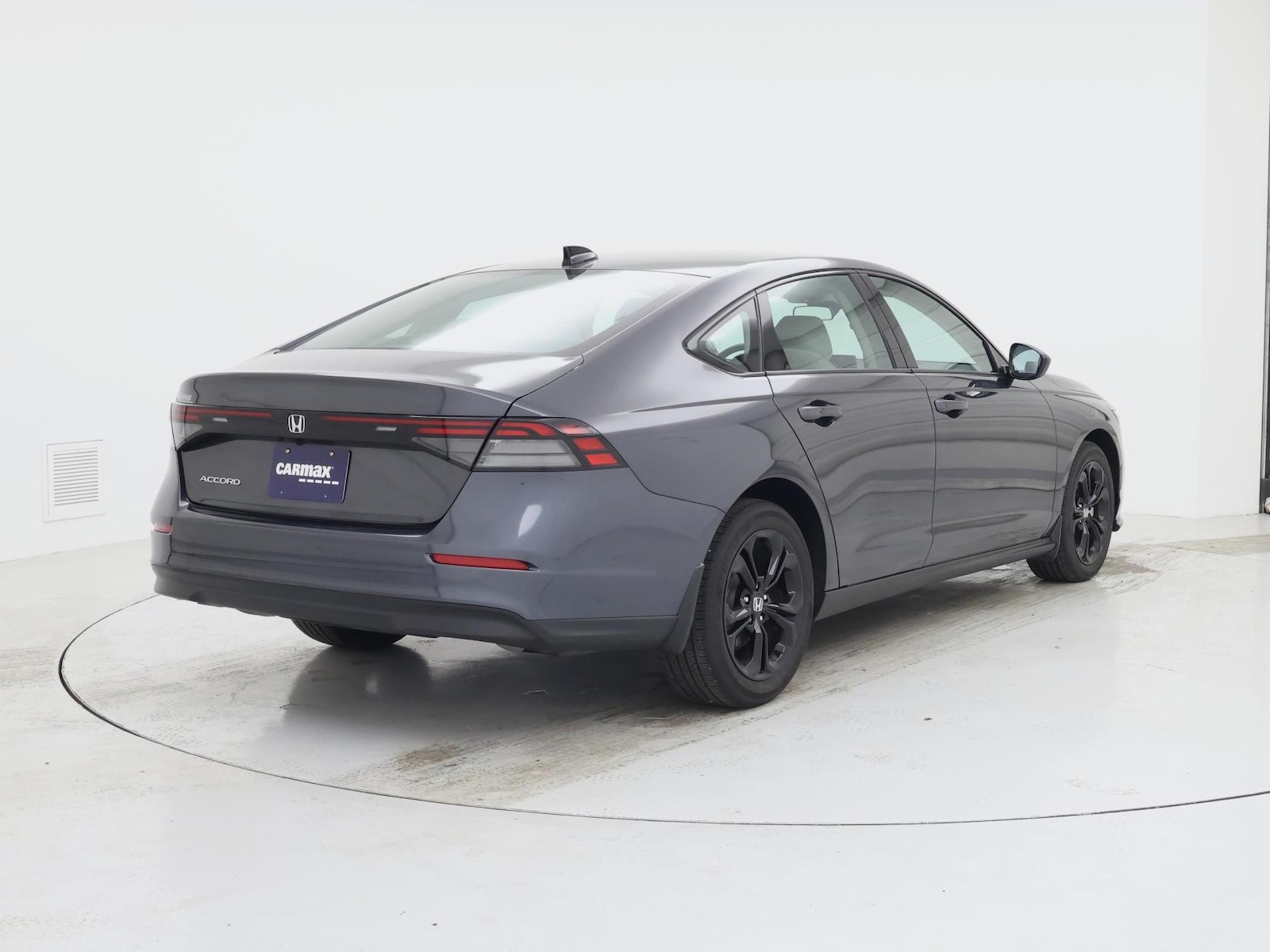 2025 Honda Accord SE - Photo 9