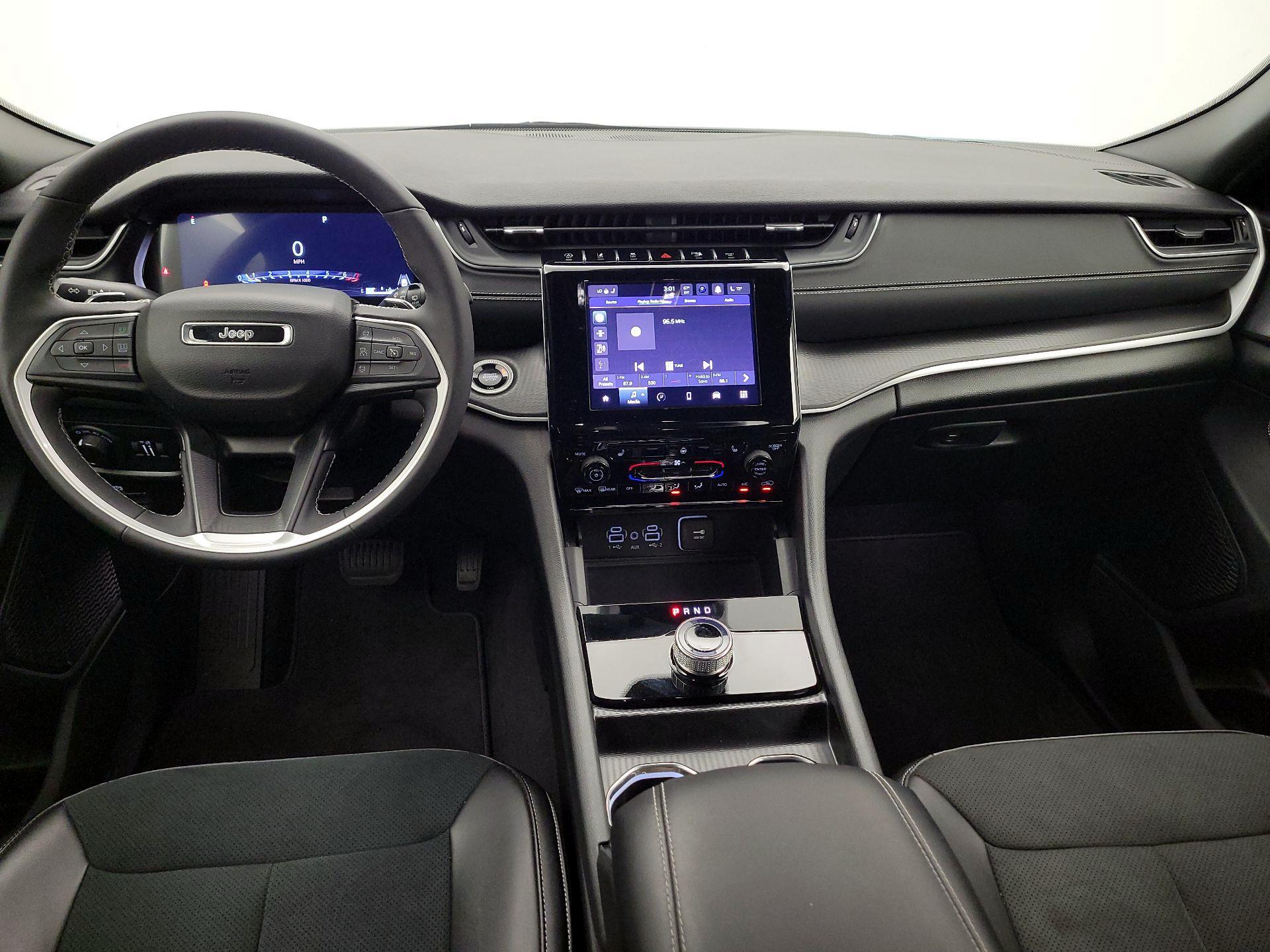 Thumbnail: 2024 Jeep Grand Cherokee - 9