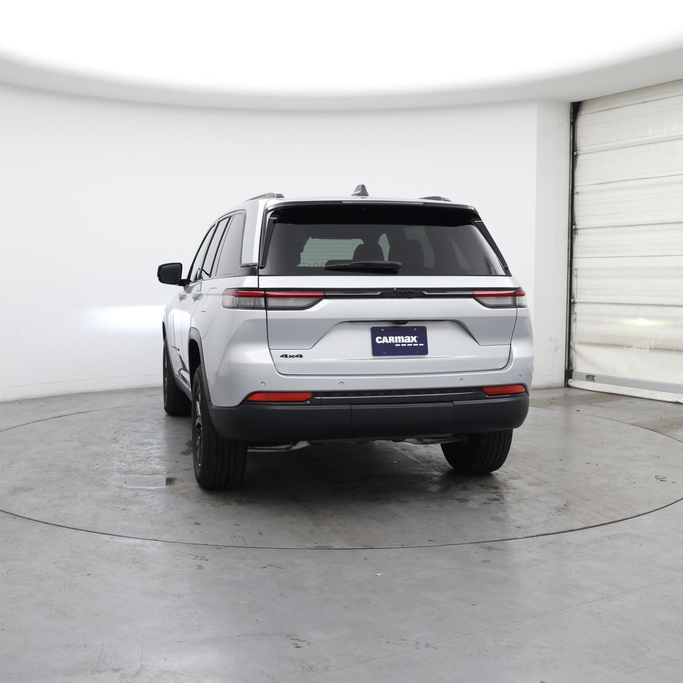 Thumbnail: 2024 Jeep Grand Cherokee - 6