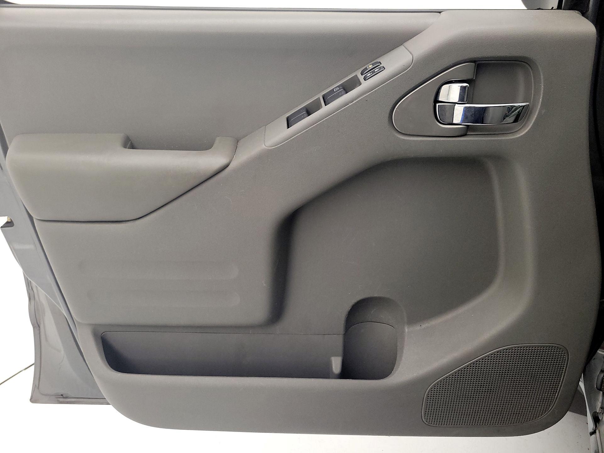 Thumbnail: 2017 Nissan Frontier - 12