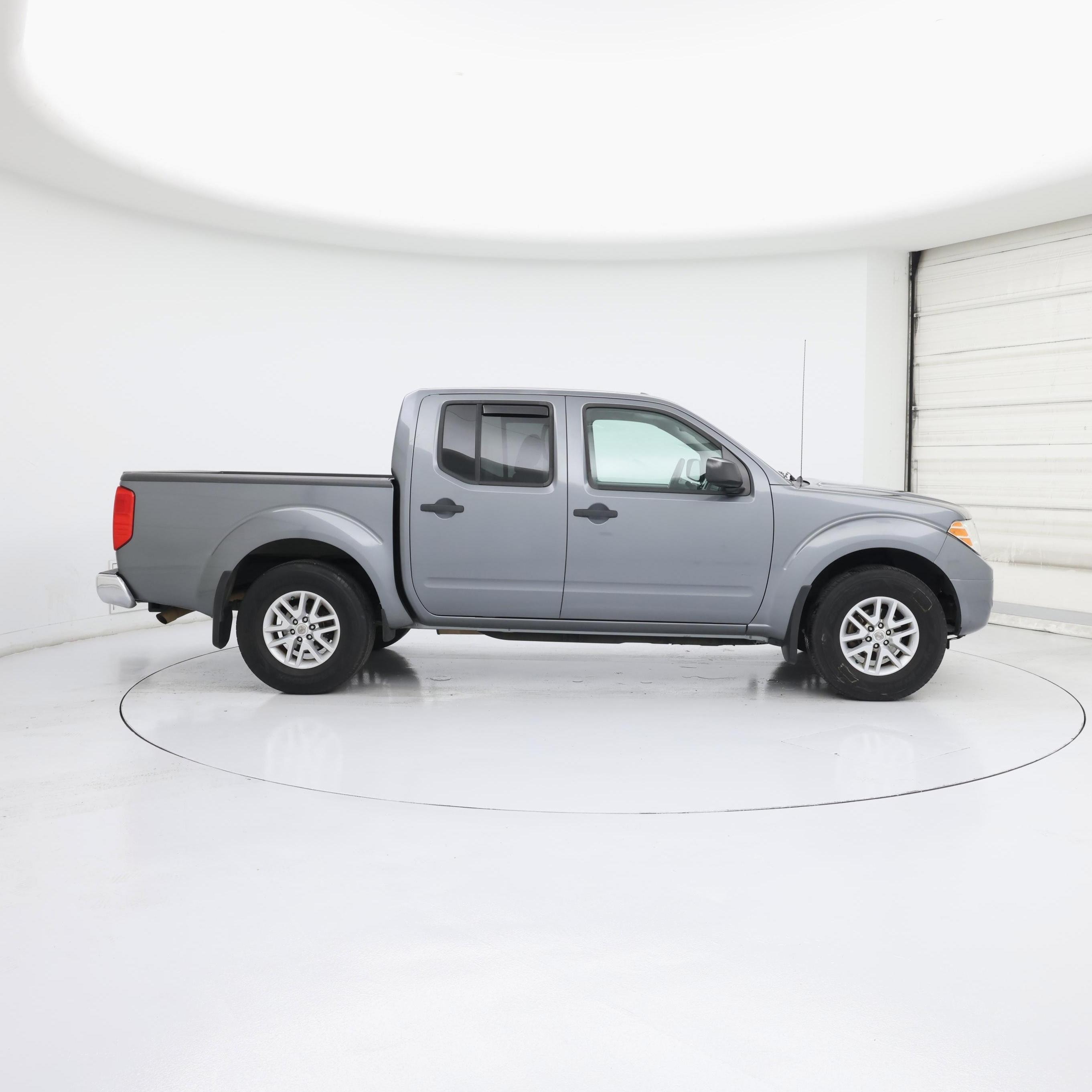 Thumbnail: 2017 Nissan Frontier - 7