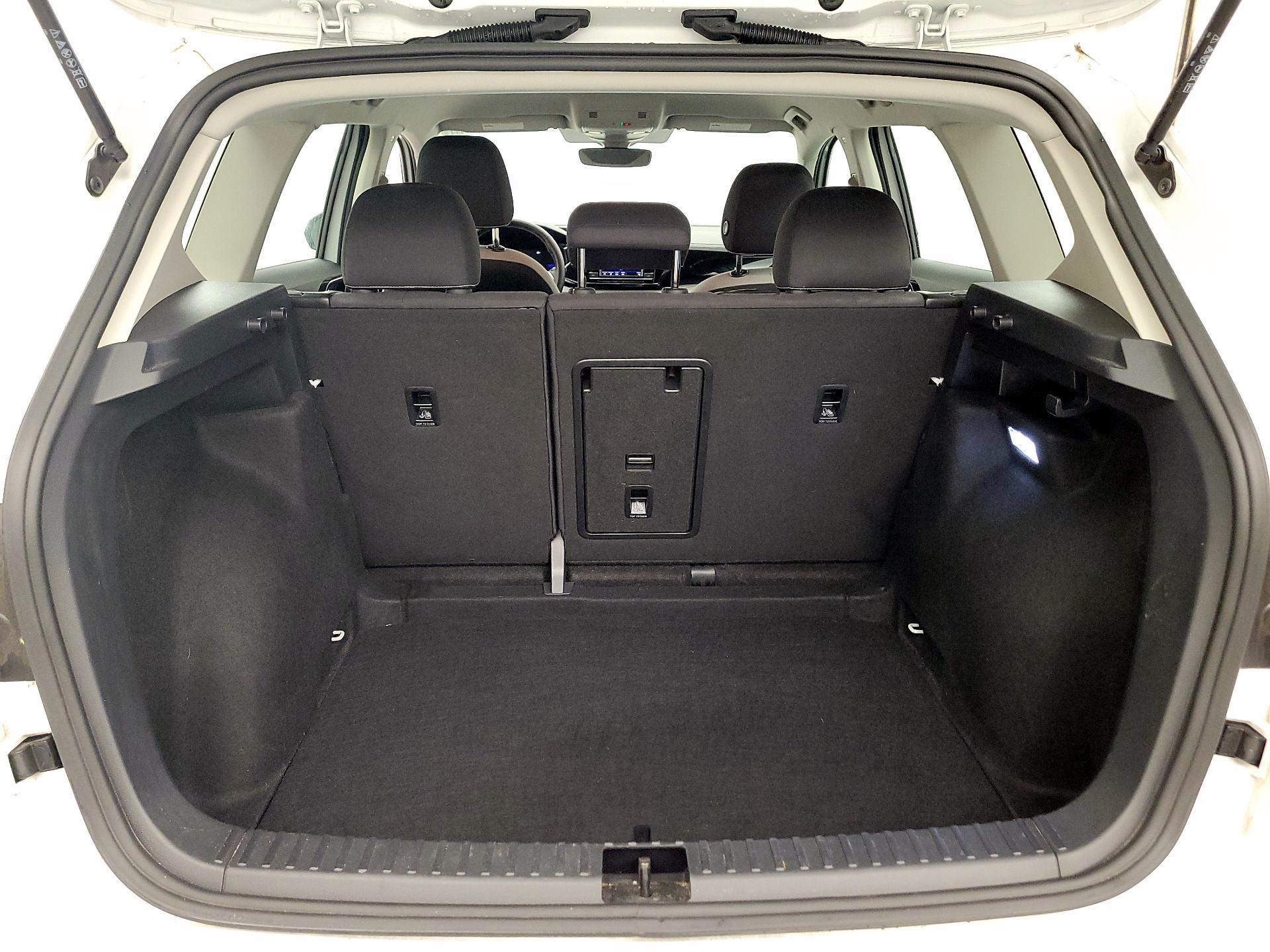 Thumbnail: 2024 Volkswagen Taos - 20