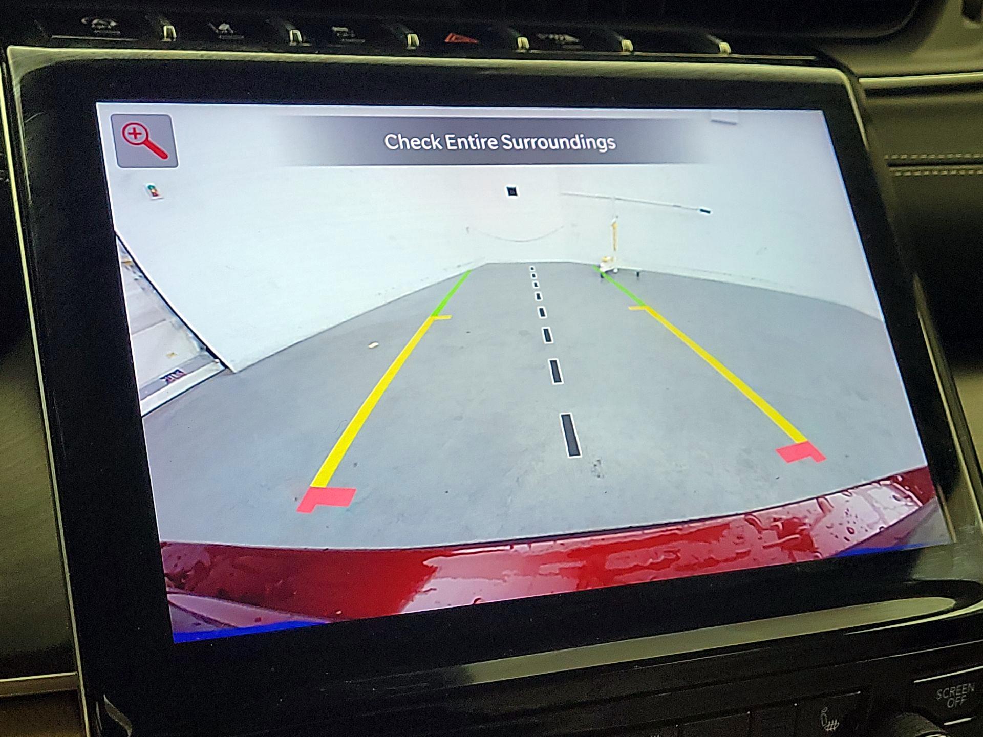 Thumbnail: 2022 Jeep Grand Cherokee L - 14