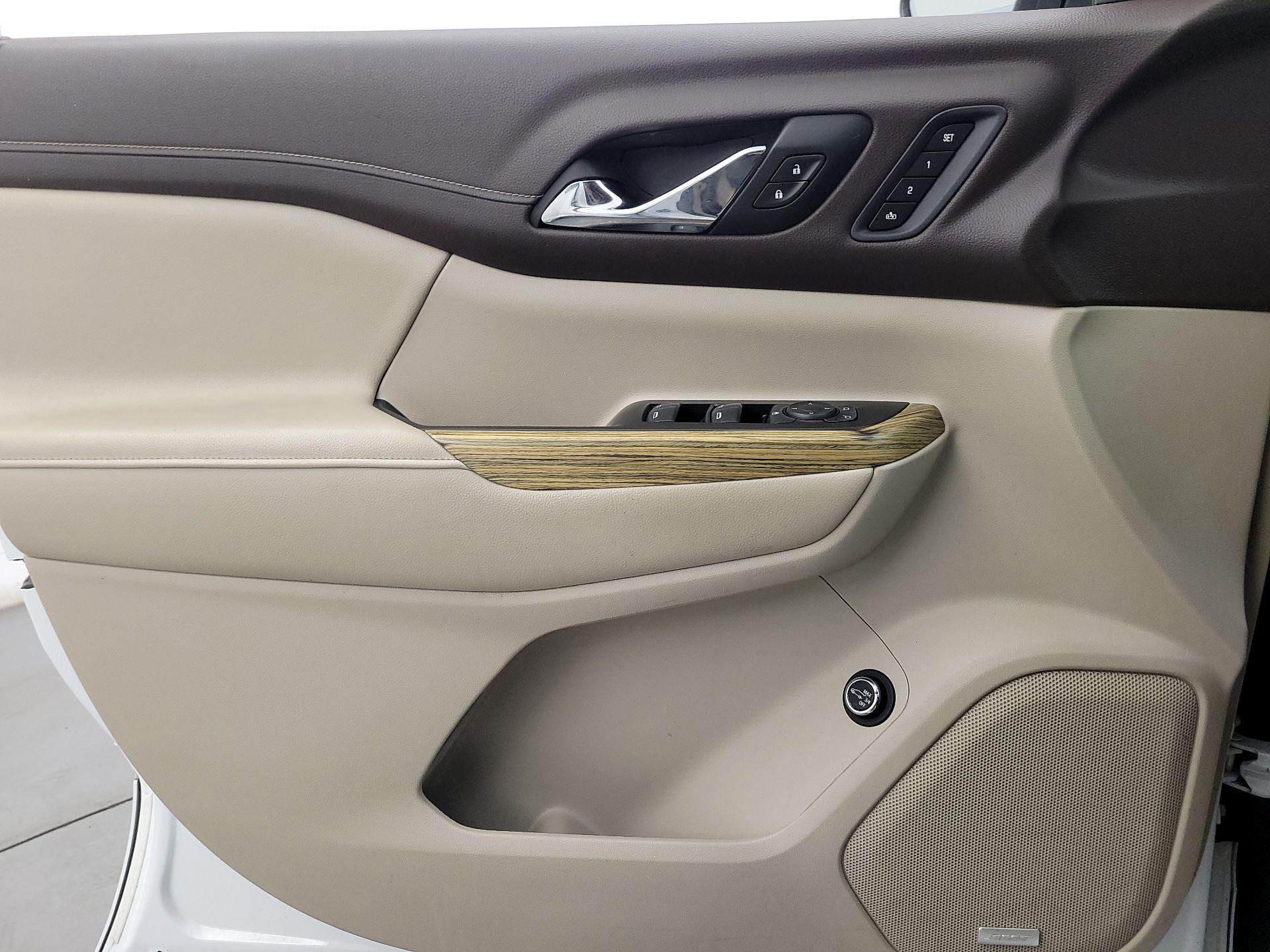 Thumbnail: 2019 GMC Acadia - 12