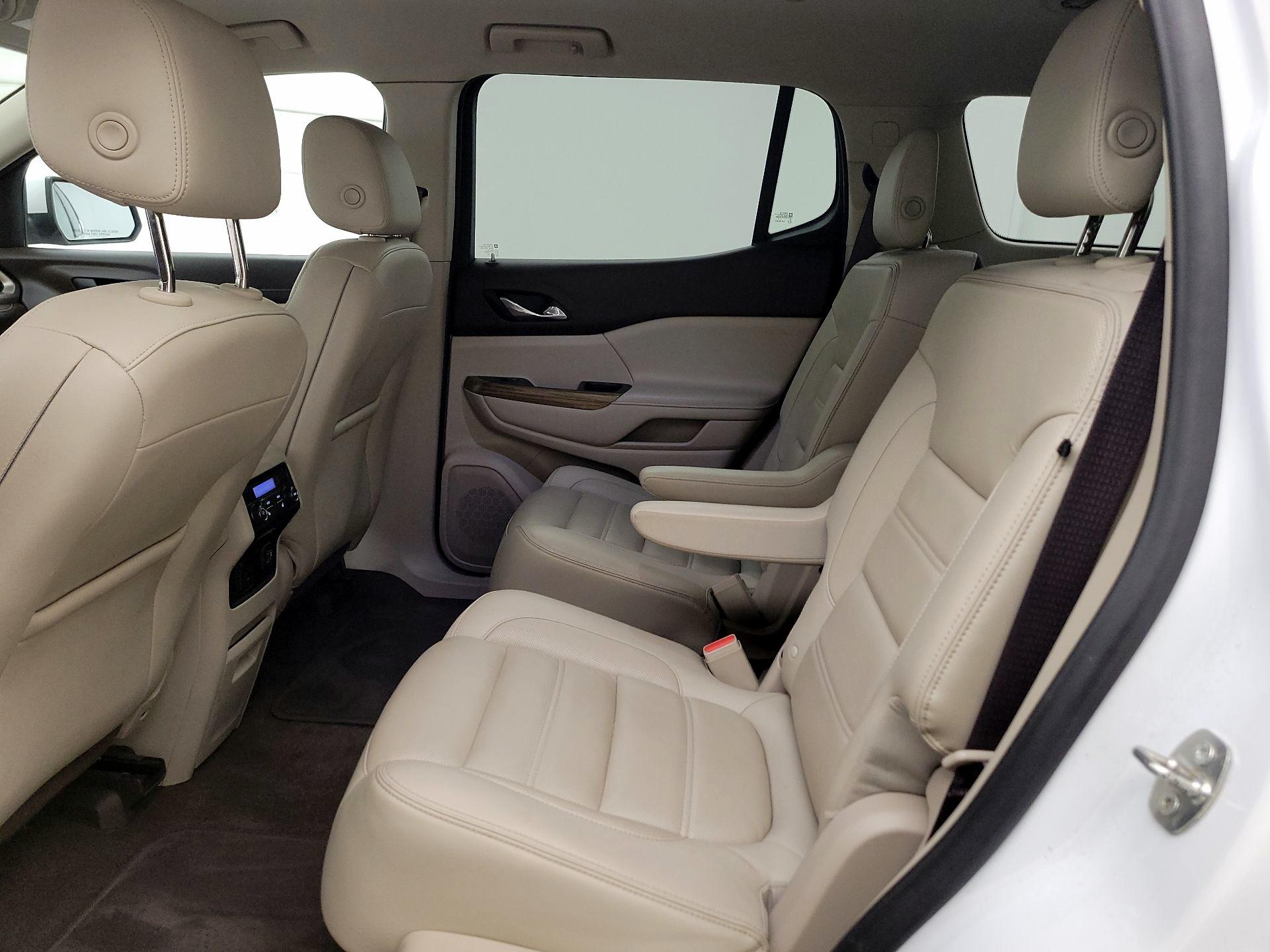 Thumbnail: 2019 GMC Acadia - 19