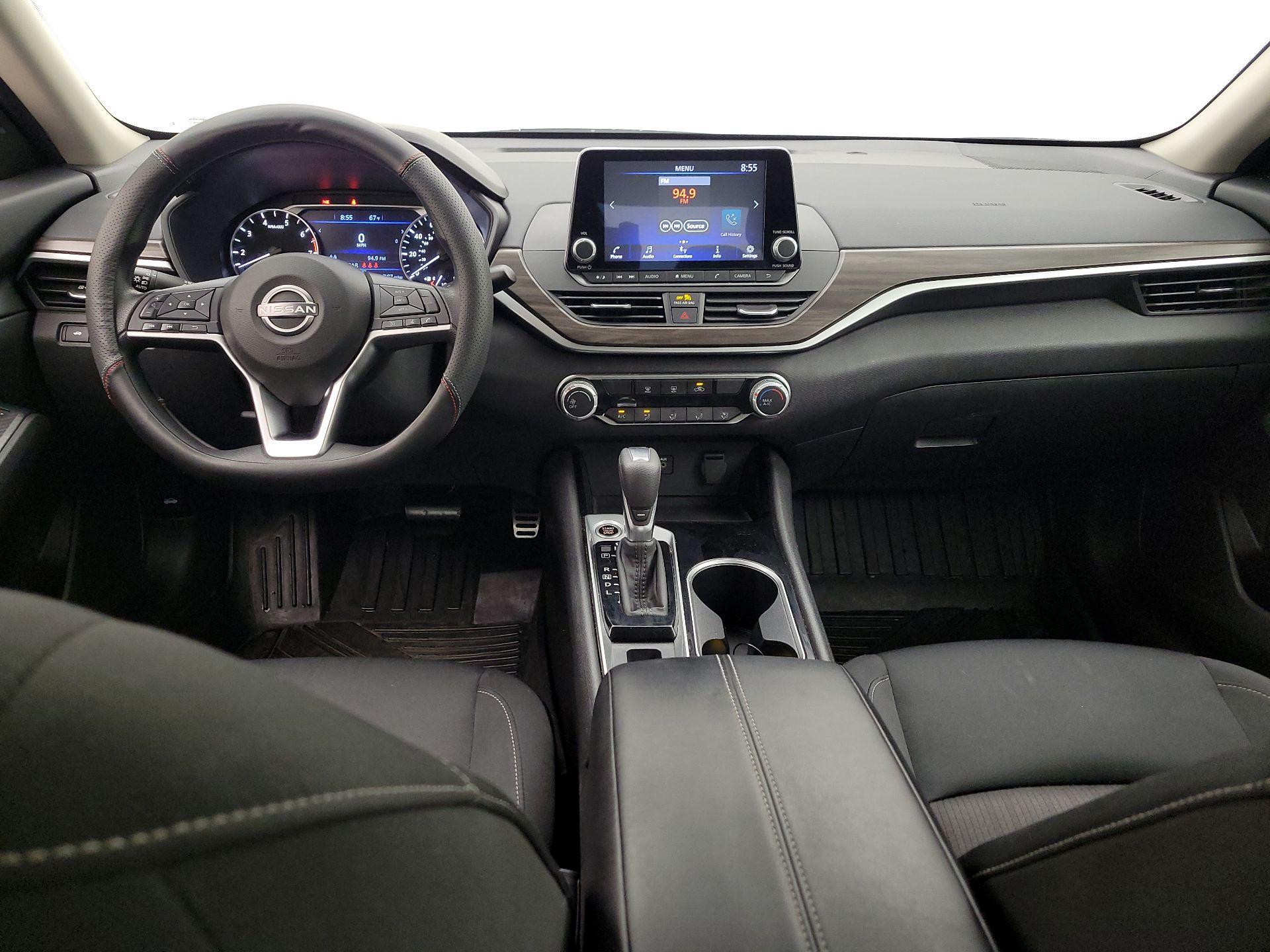 Thumbnail: 2024 Nissan Altima - 9