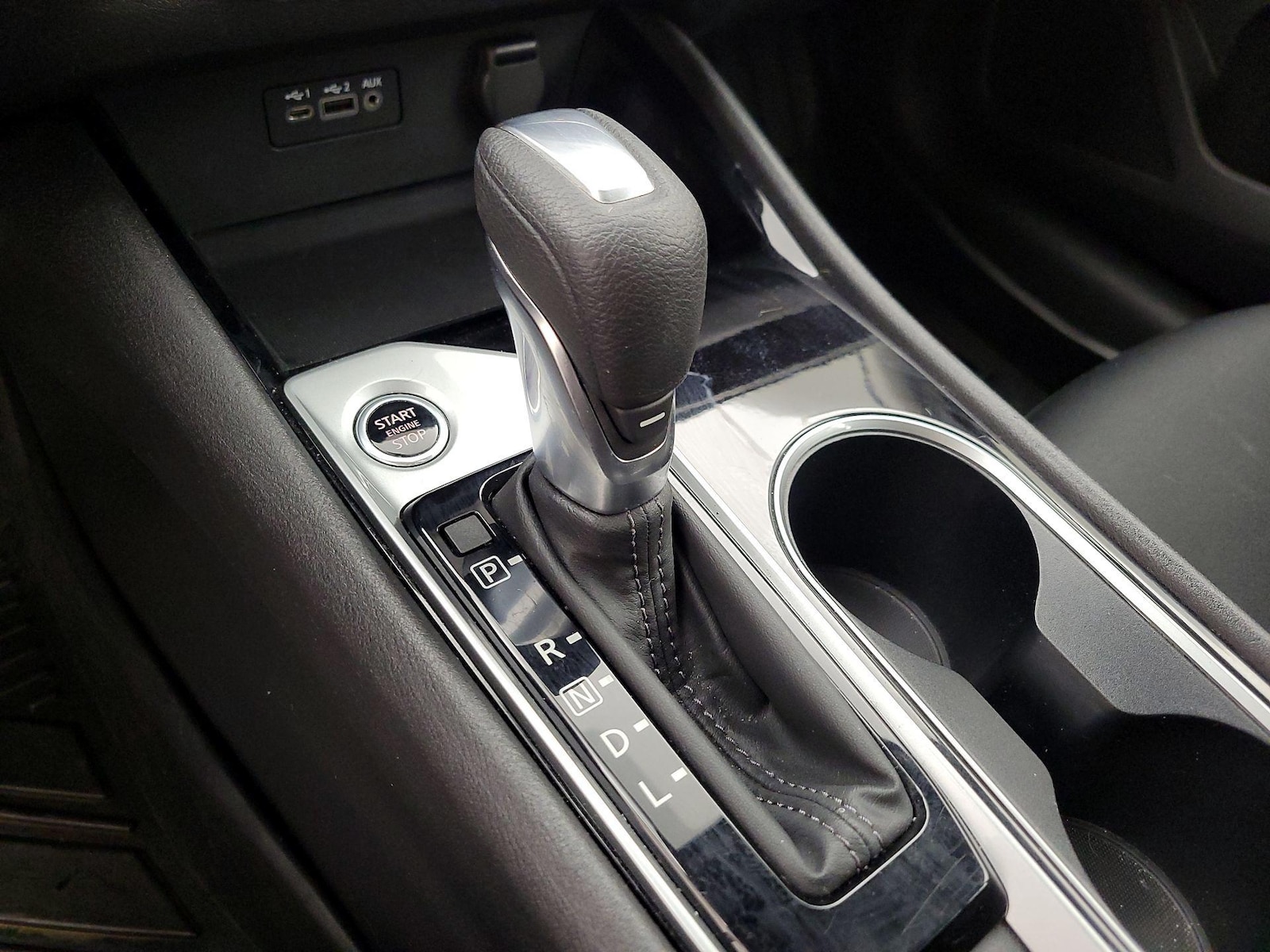2024 Nissan Altima SV - Photo 18