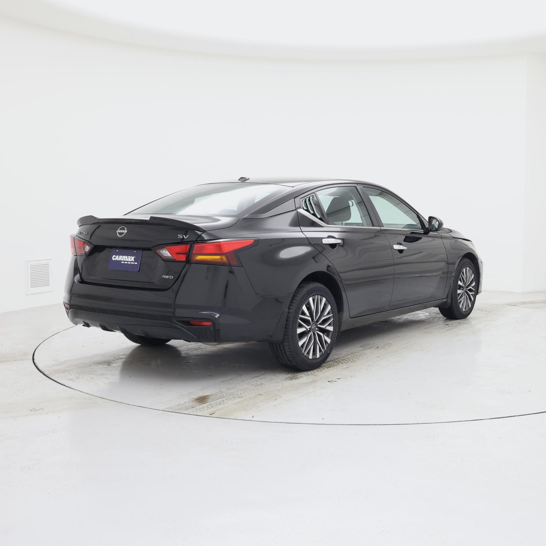 Thumbnail: 2024 Nissan Altima - 8