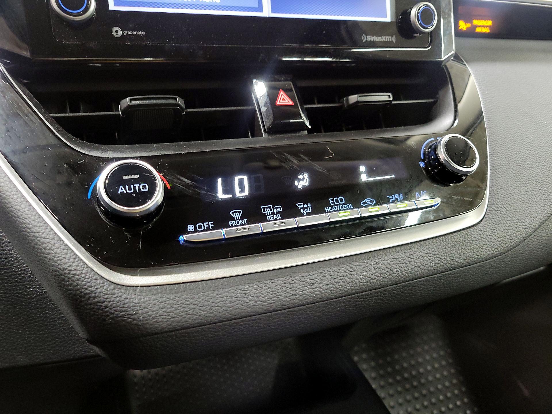 Thumbnail: 2022 Toyota Corolla - 16