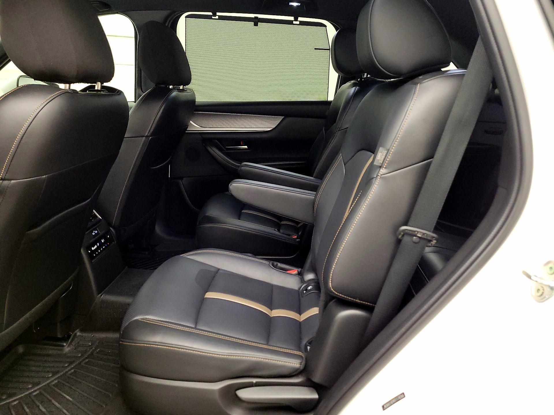 Thumbnail: 2024 Mazda CX-90 - 19