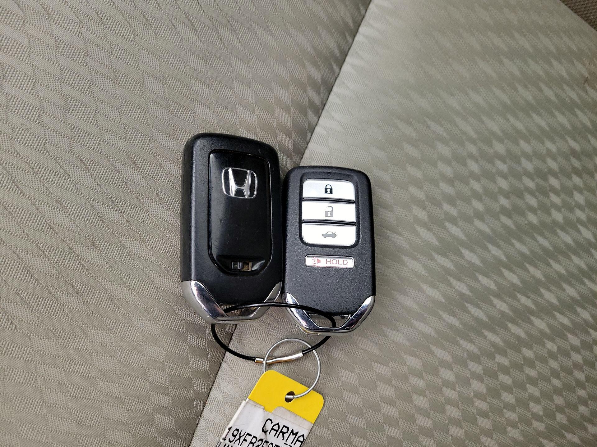 Thumbnail: 2015 Honda Civic - 18