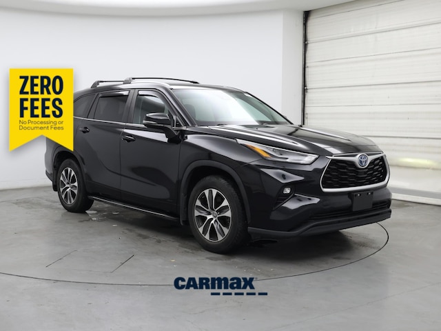 Black 2023 Toyota Highlander Hybrid XLE AWD SUV / Crossover All-Wheel Drive Automatic