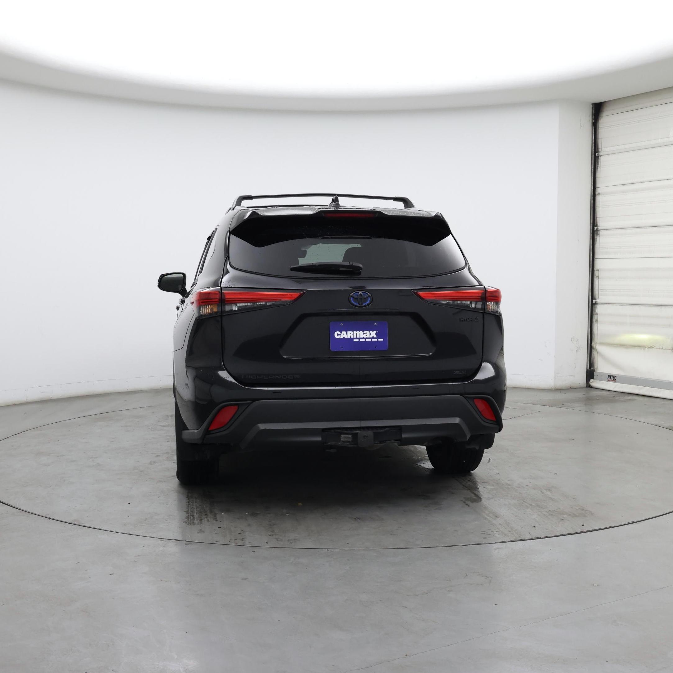 Thumbnail: 2023 Toyota Highlander - 6